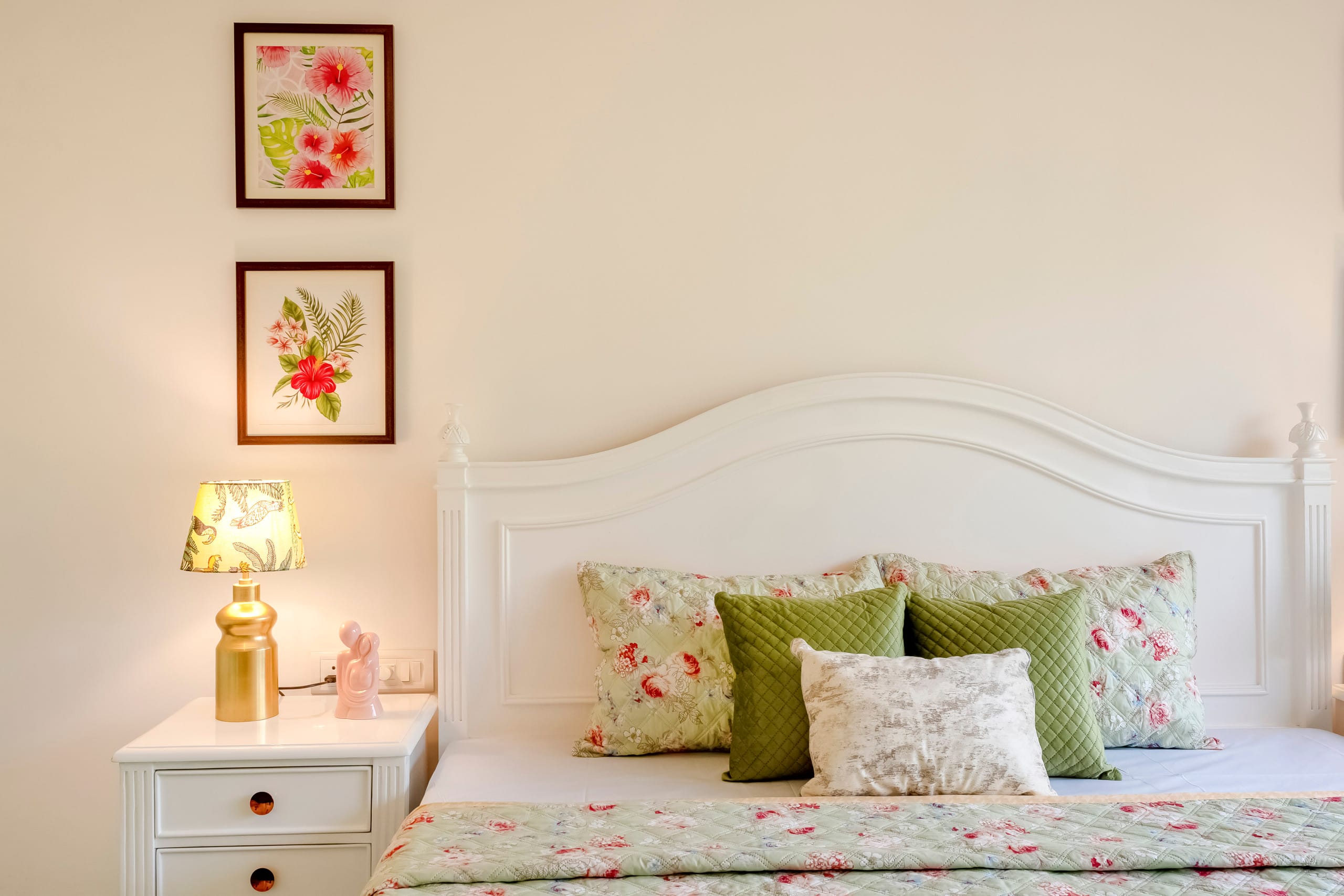 The White House - Luxury 3BHK in Candolim 39