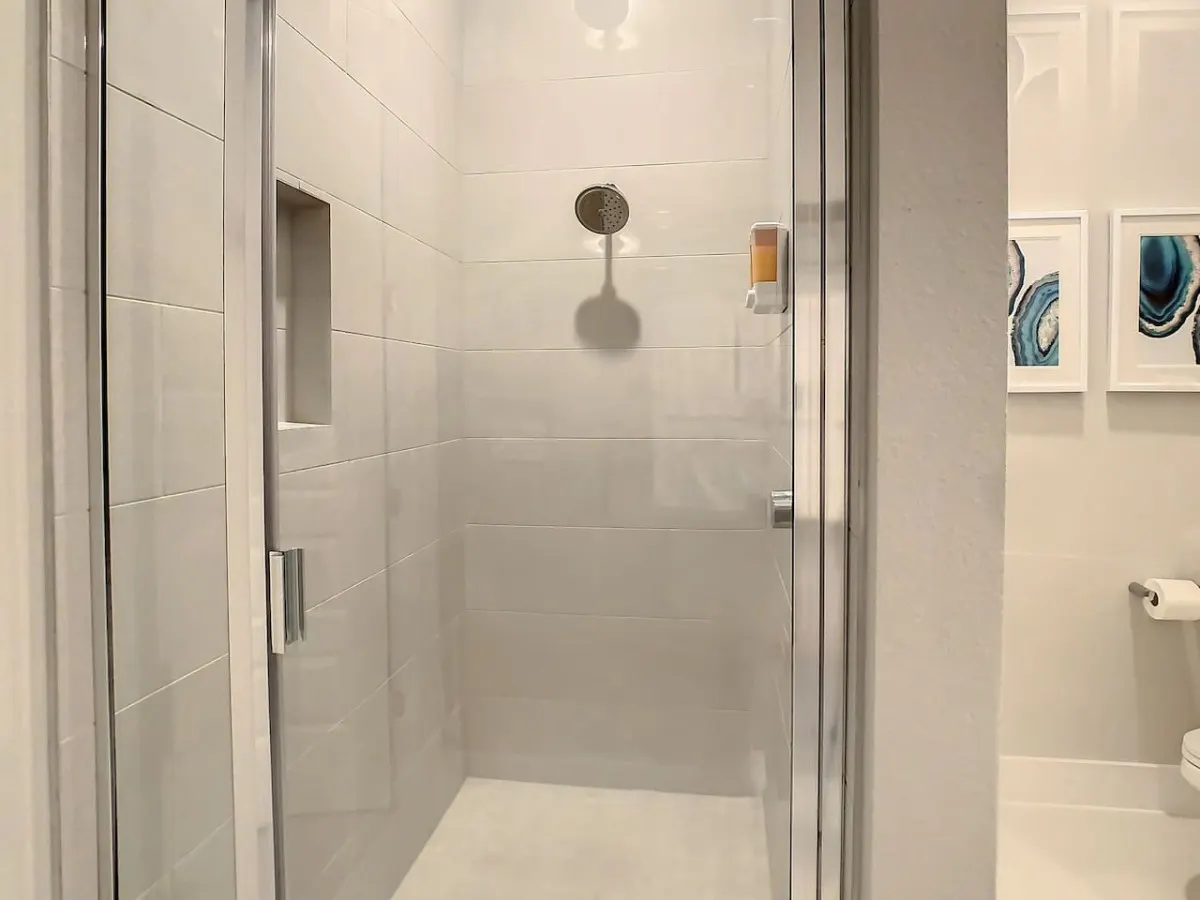 Luxury Resort Style Condo Near Disney-101 11