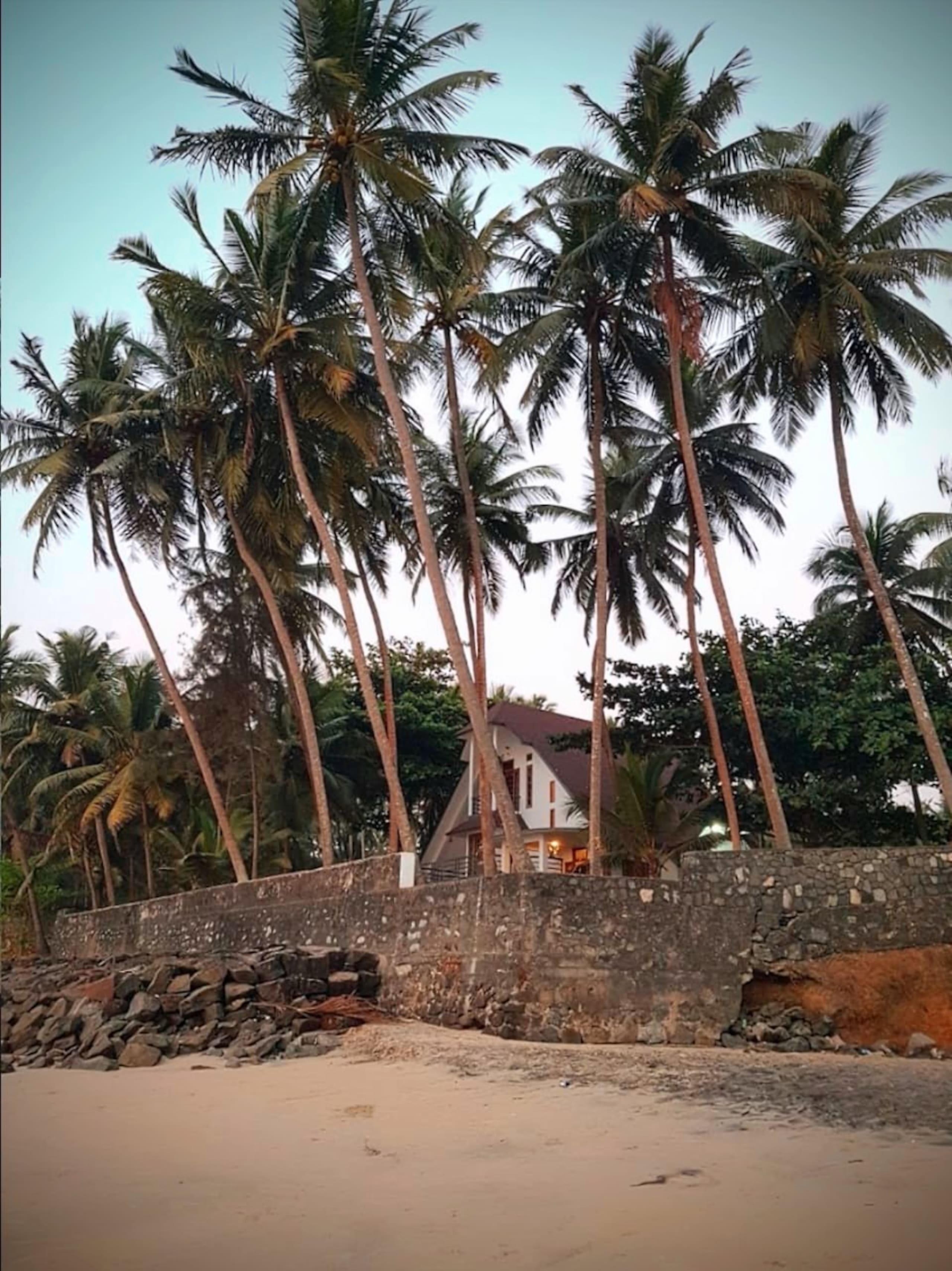Baywatch Beachfront Villa by Grha 12