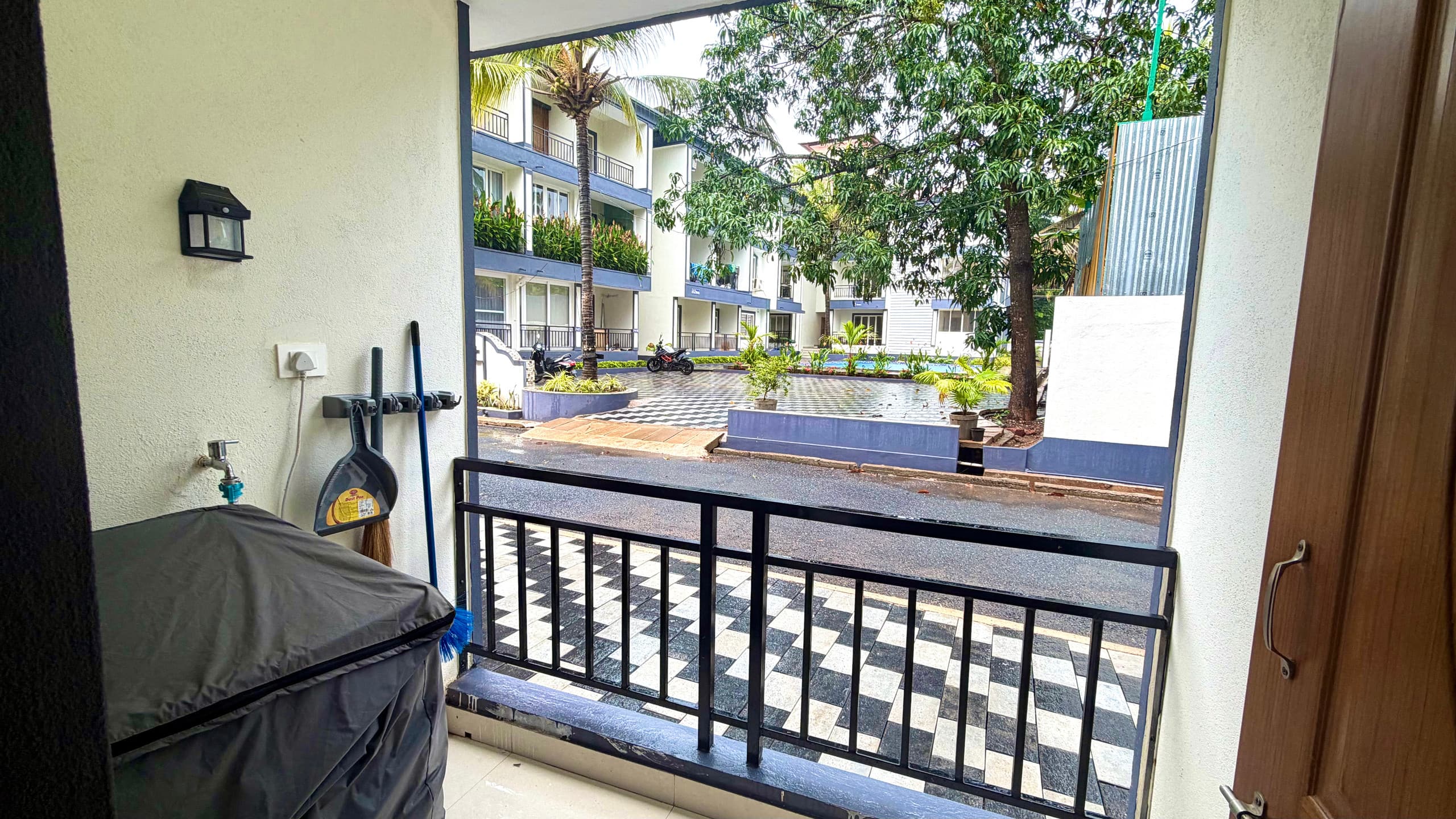 Palm Cove by Akaya Collective |1 BHK| Pool | Beach 6
