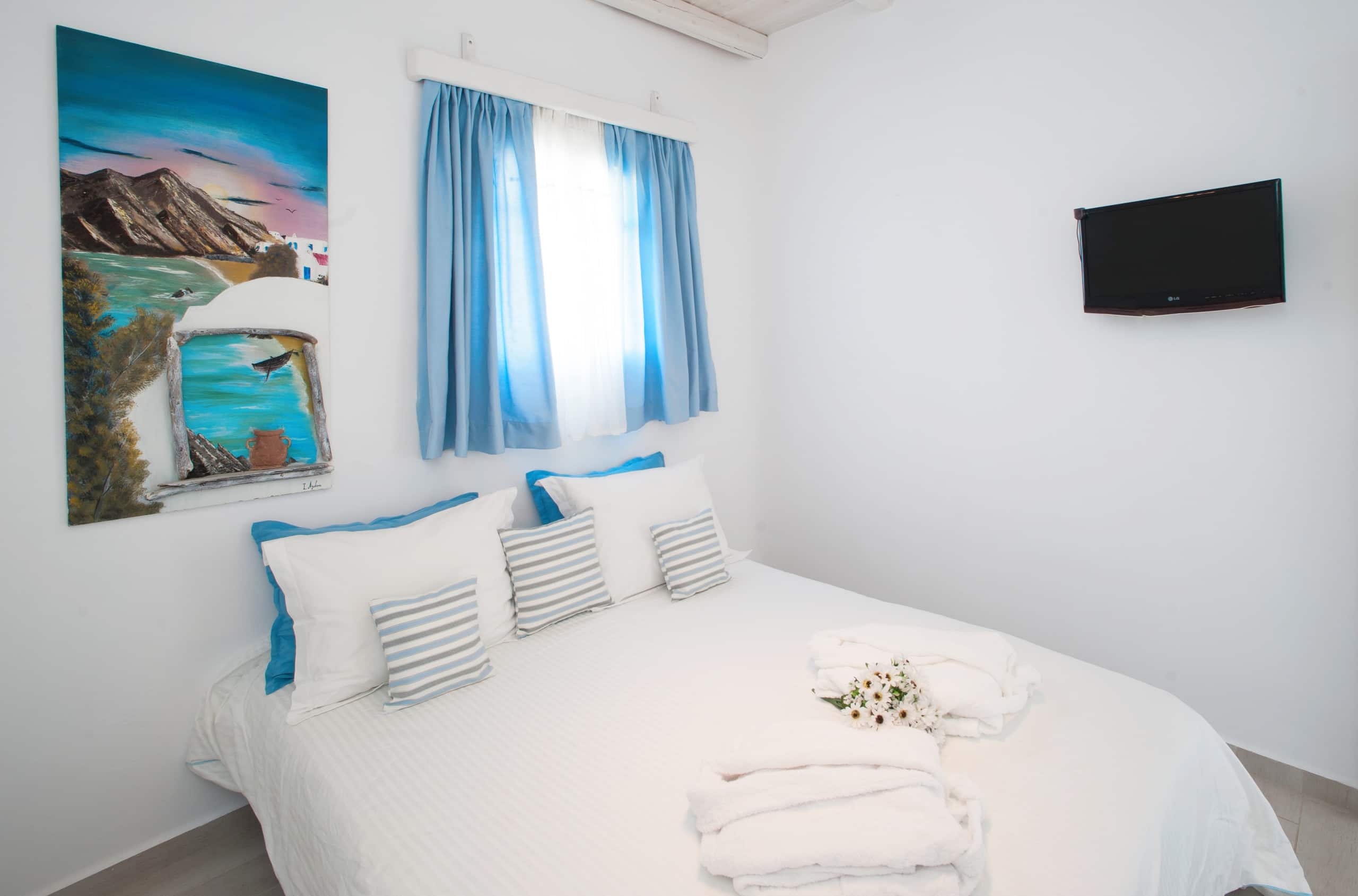 Endless BLUE Beachfront House +Jacuzzi+Parking 25