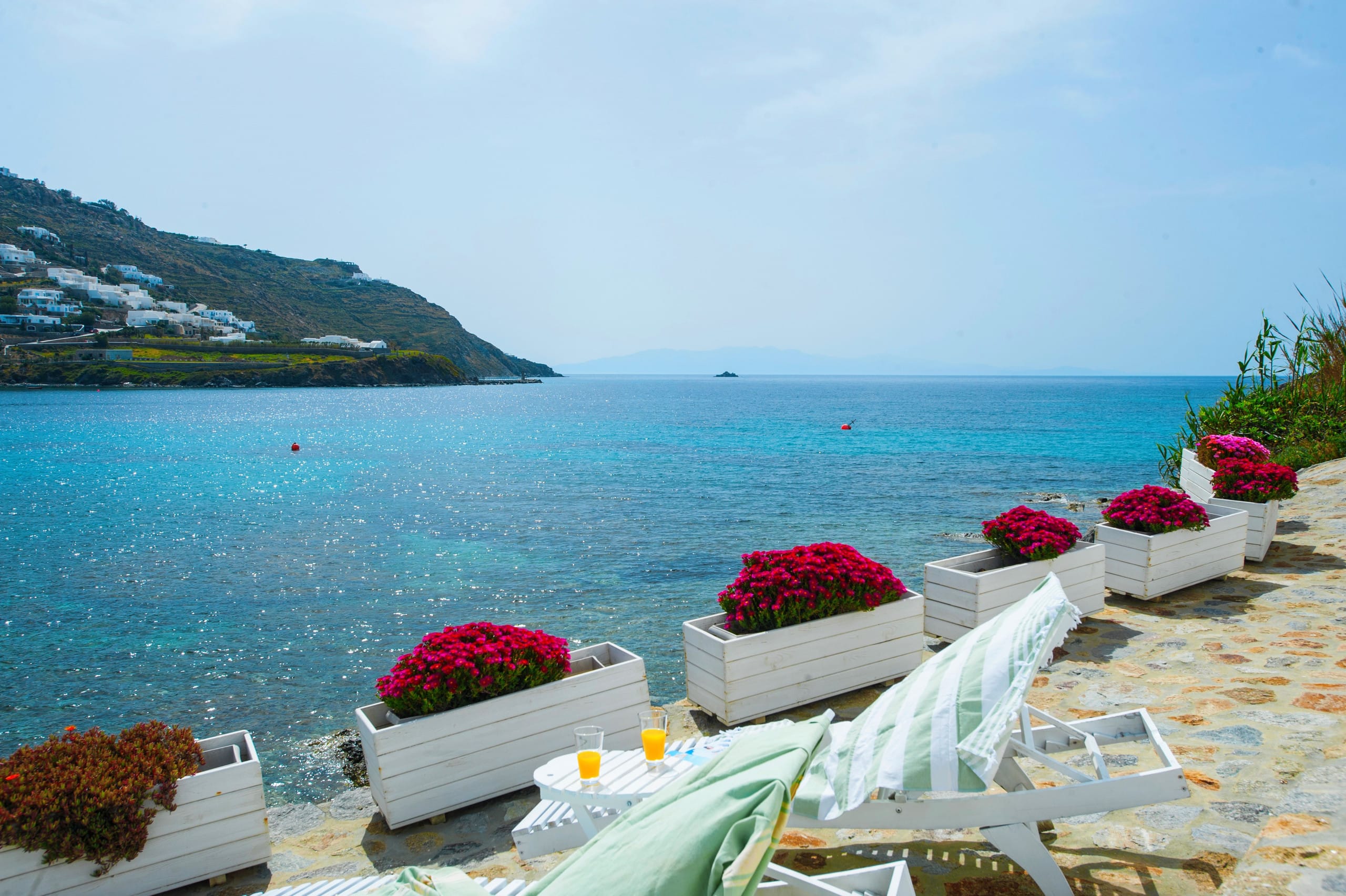 Endless BLUE Beachfront House +Jacuzzi+Parking 32