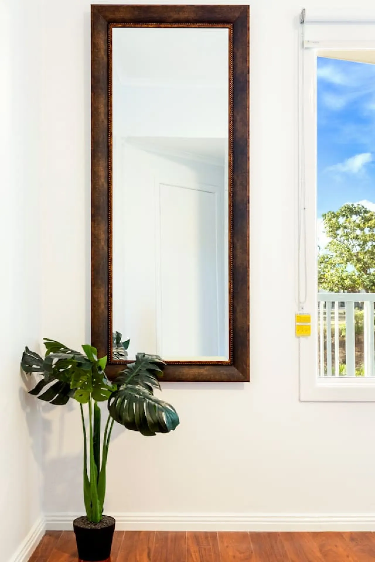 Zen Marina 1BR: Bayview ~ Private Balcony ~ Modern 10