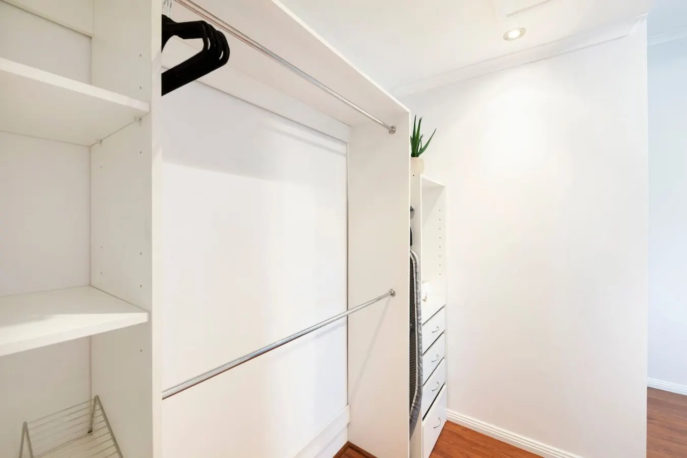 Zen Marina 1BR: Bayview ~ Private Balcony ~ Modern 15