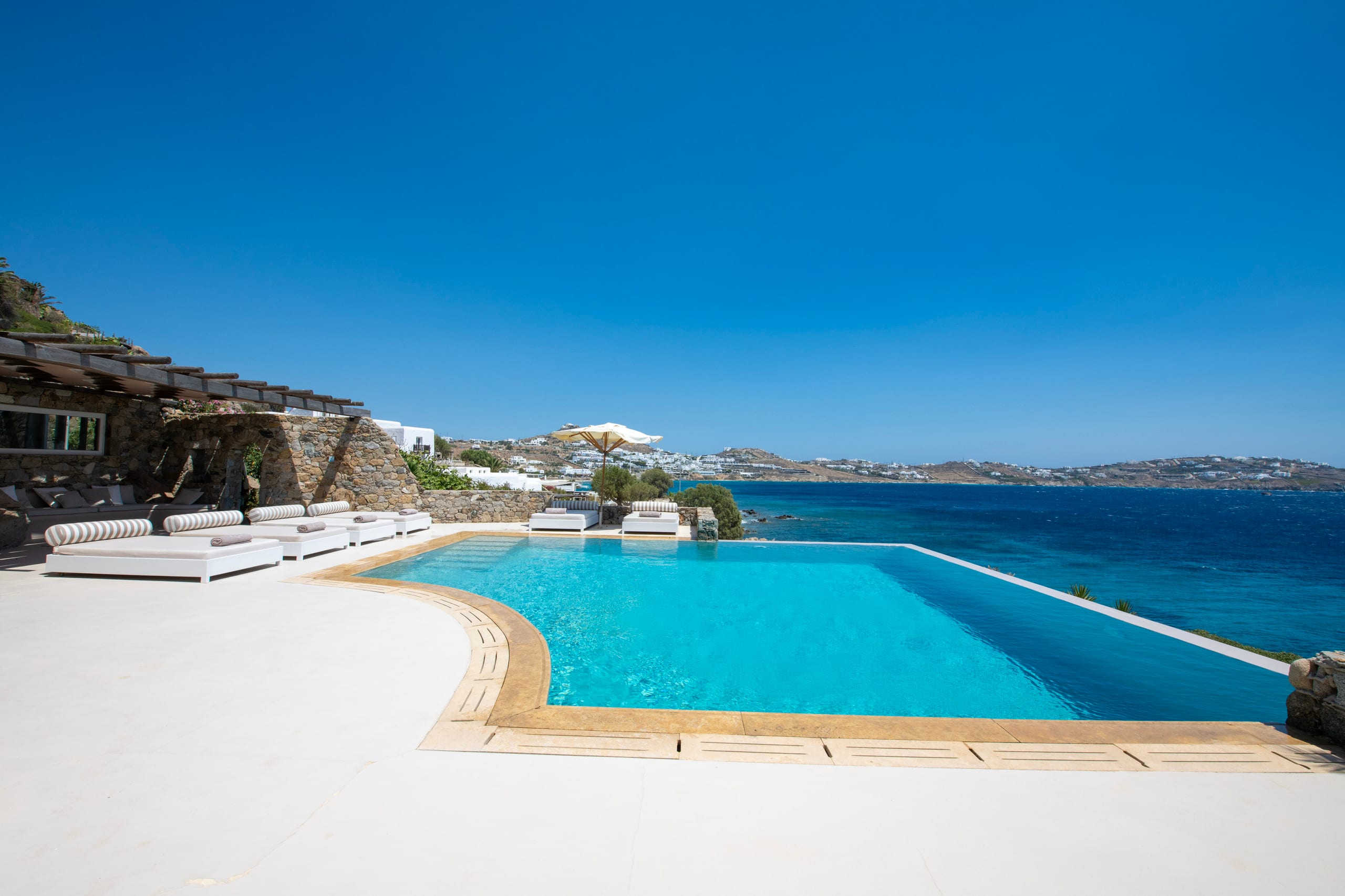 Topos Exclusive Mykonos - Kymothoe Villa 17