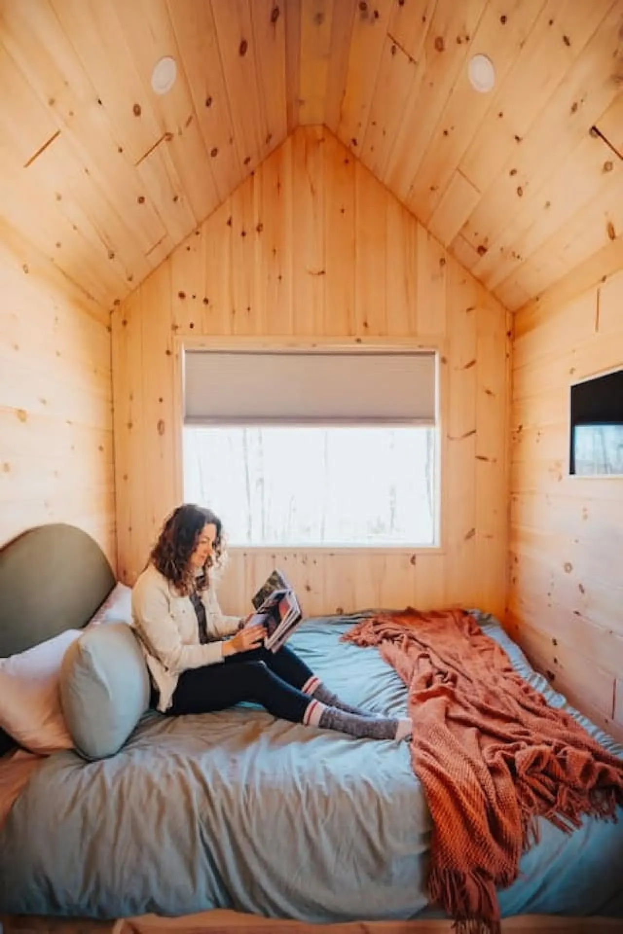Scandinavian Retreat w/ Mtn View & 20 Min to AVL 16