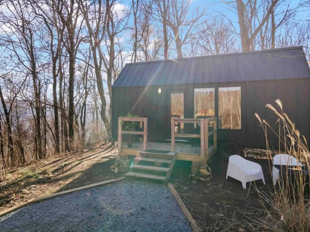 Scandinavian Retreat w/ Mtn View & 20 Min to AVL 20