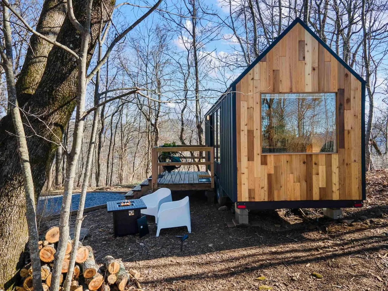 Scandinavian Retreat w/ Mtn View & 20 Min to AVL 7