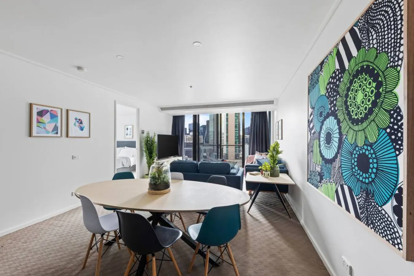 Aisha: 3 Bed, 2 Bath Apartment 18