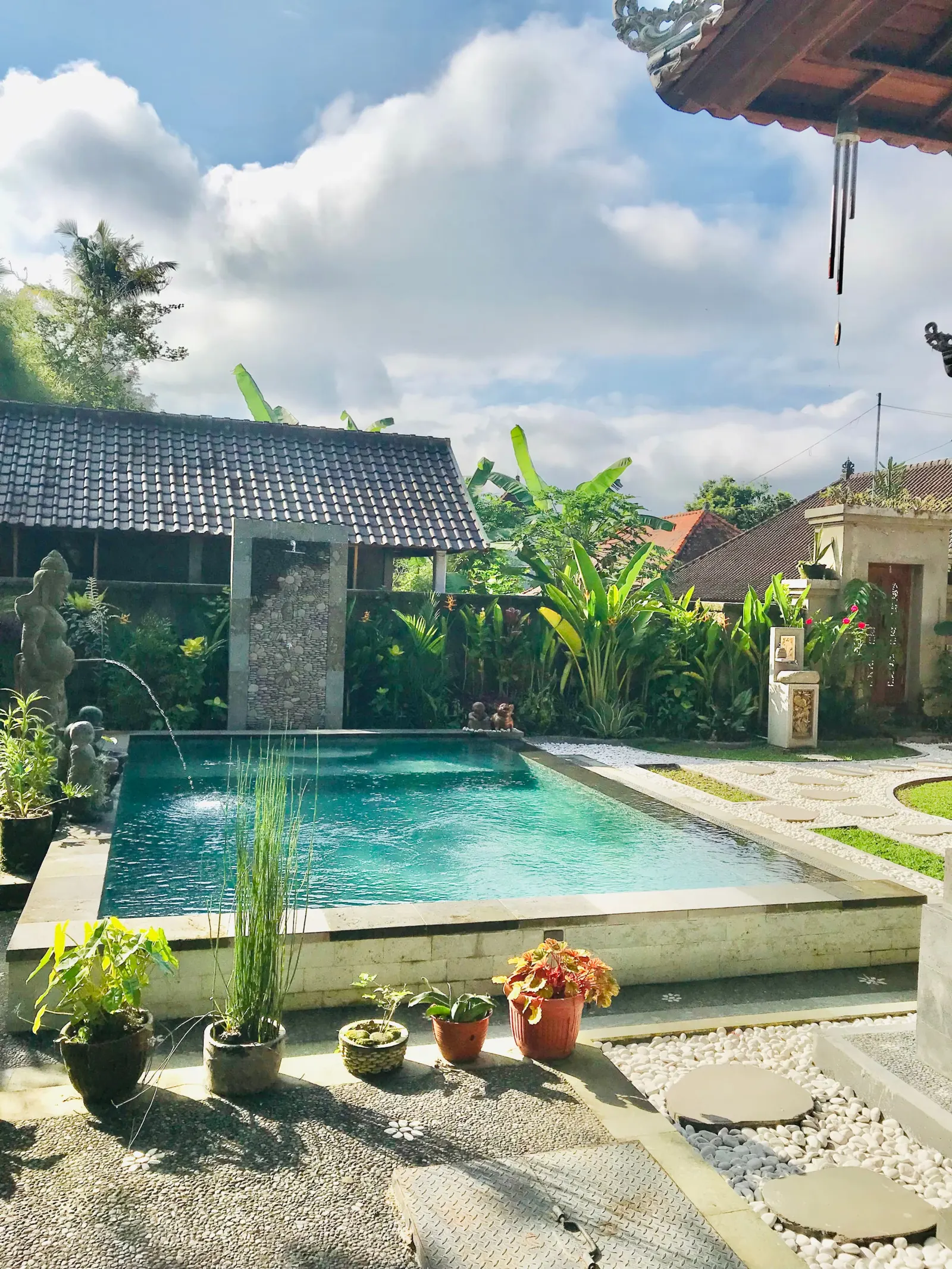 The Lili Garden 18