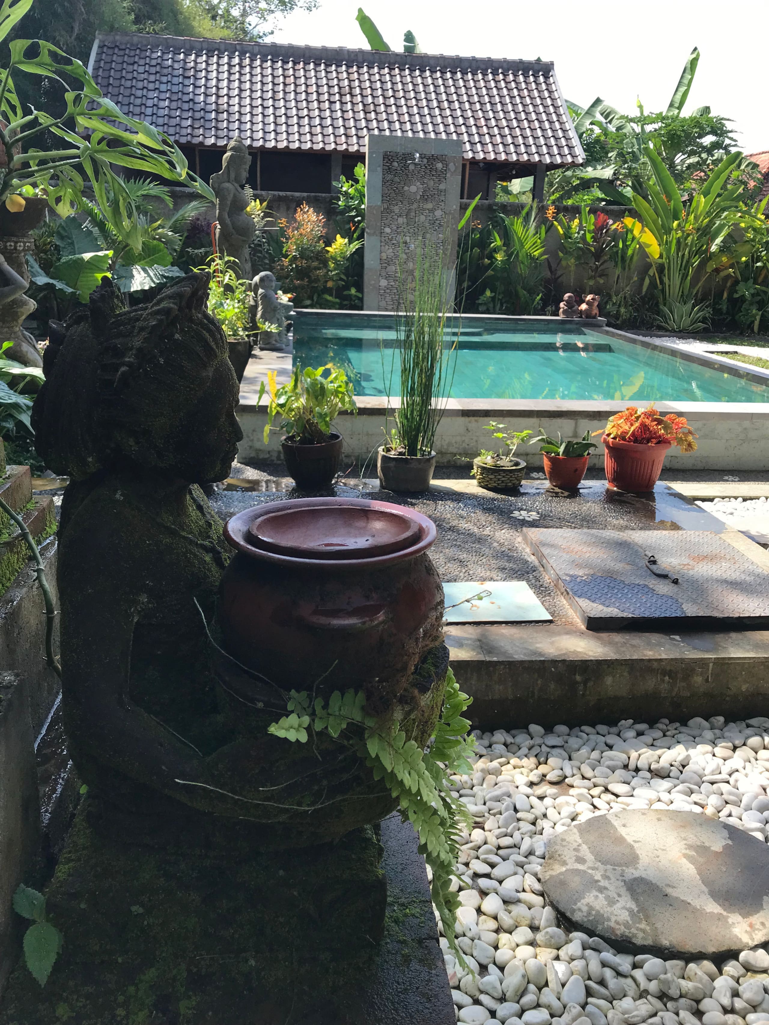The Lili Garden 17
