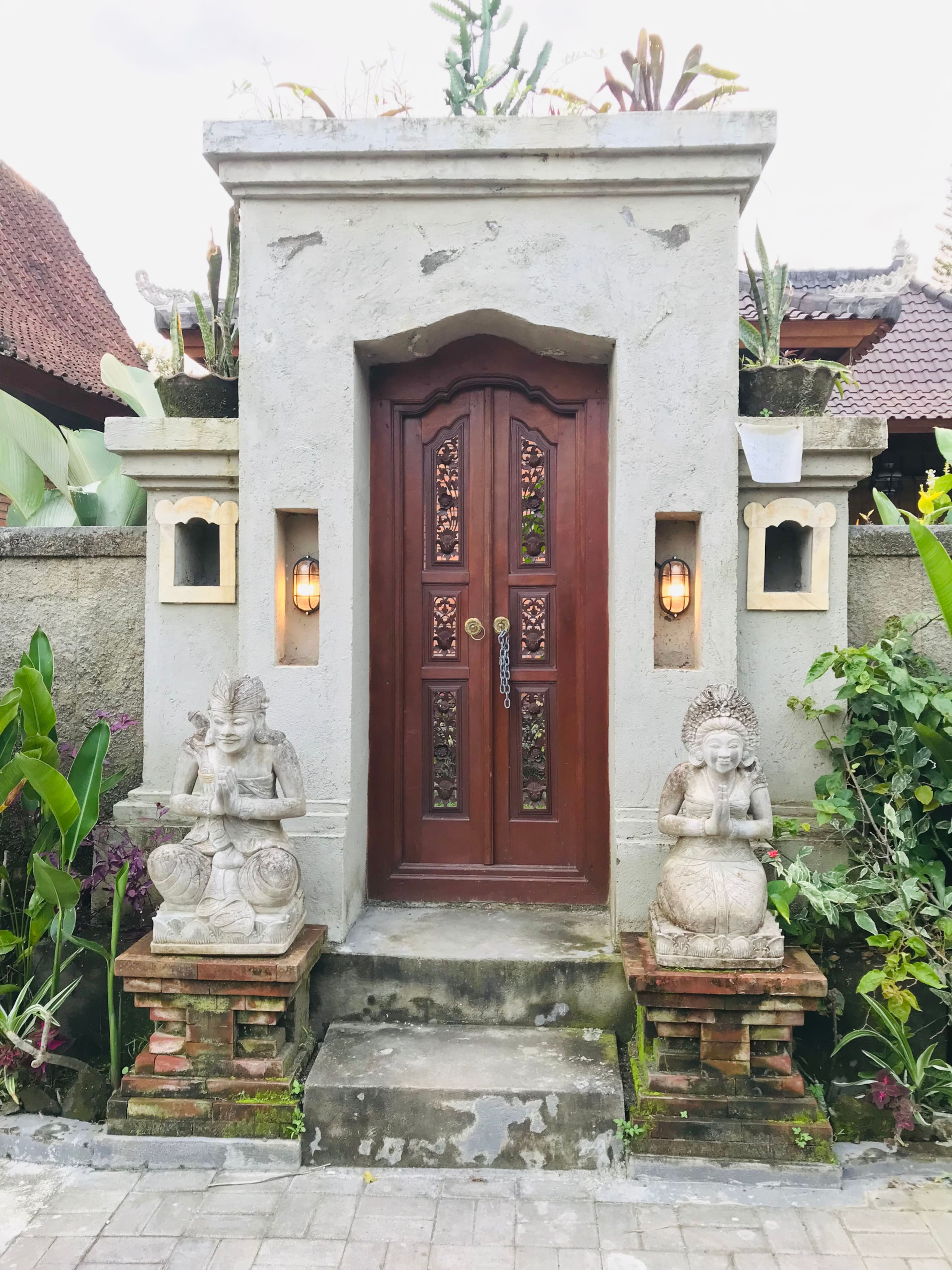 The Lili Garden 14