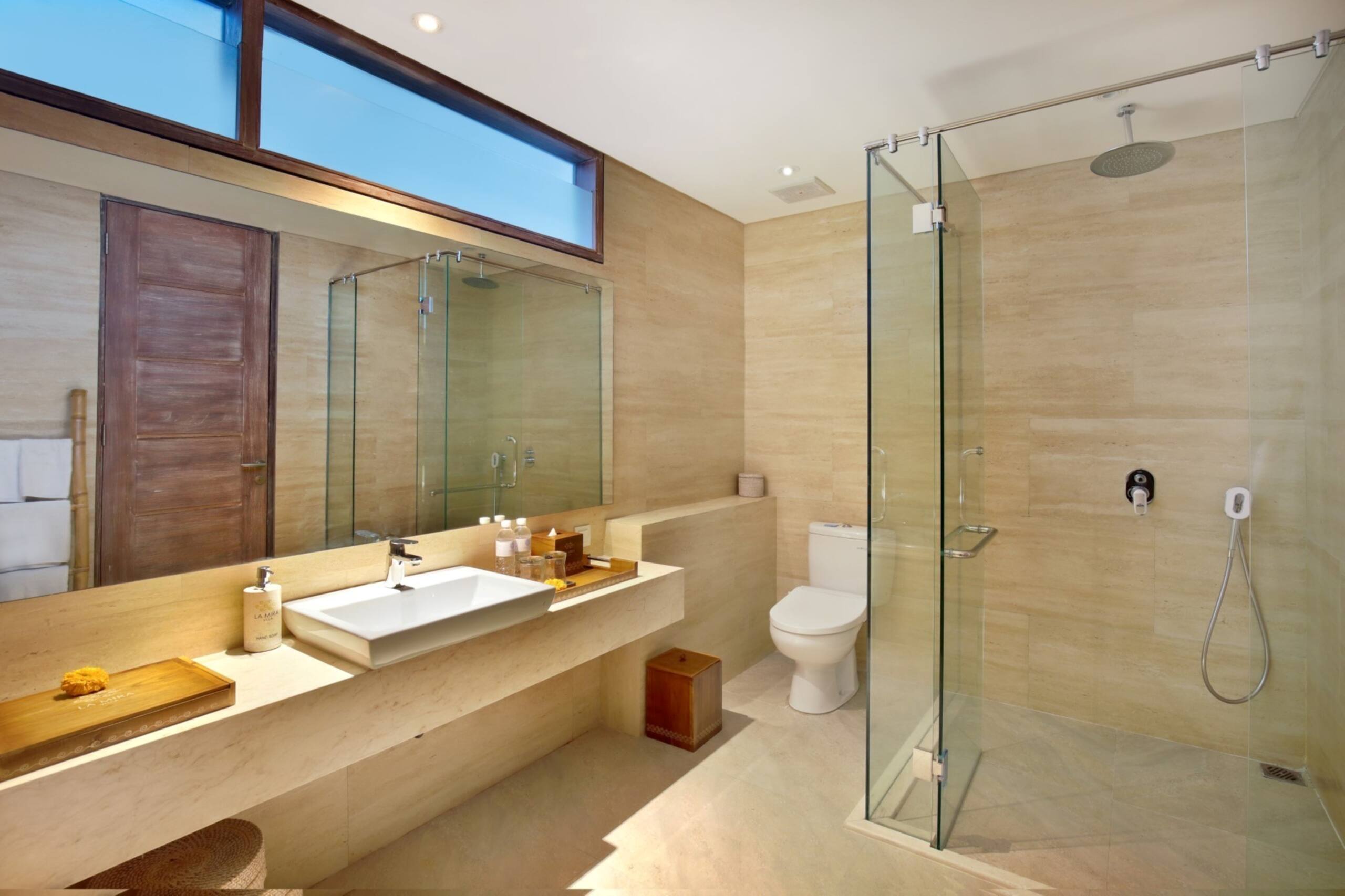 Big 3 Bedrooms in Seminyak 10