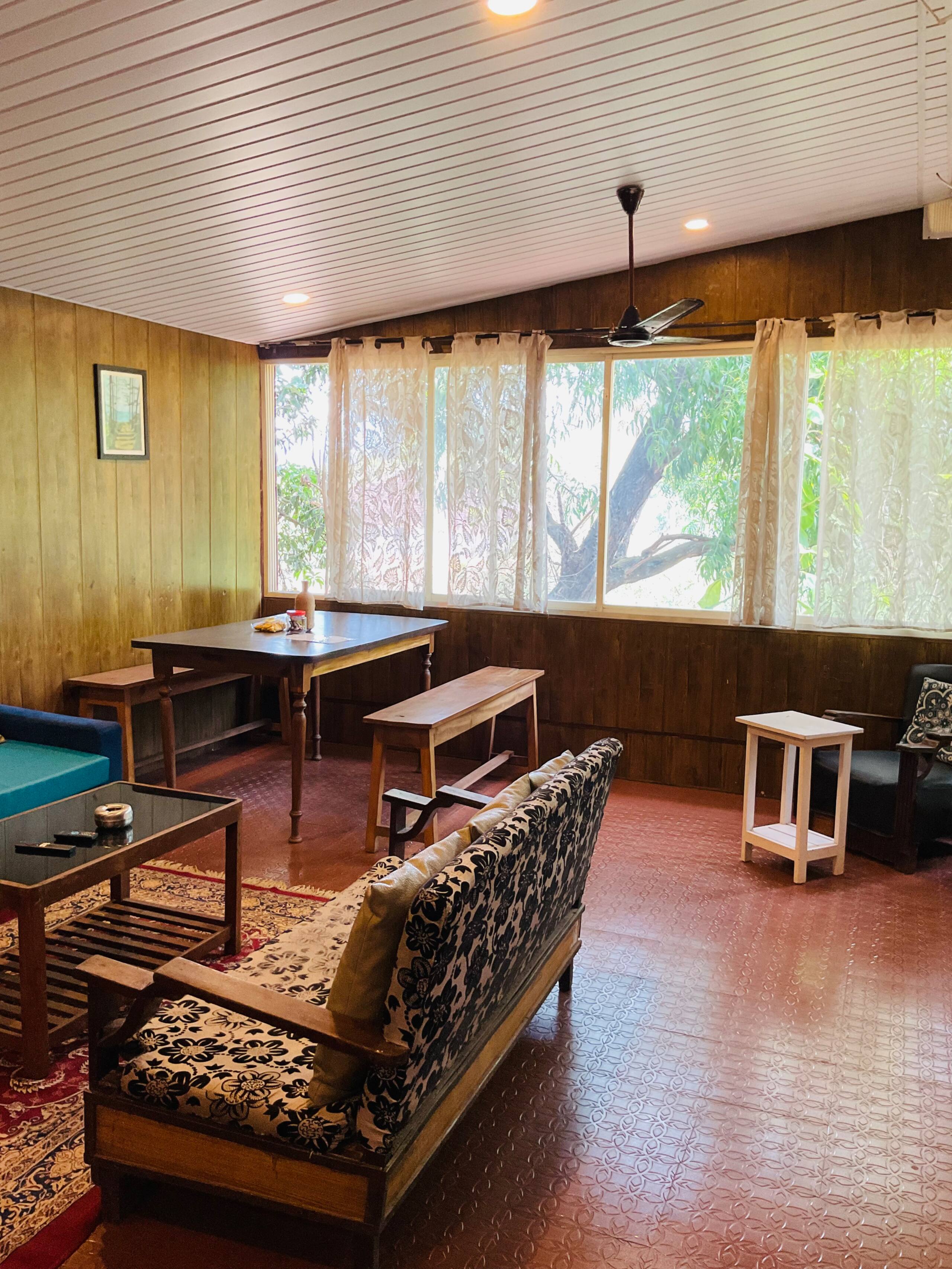 Affordable stay for a group at Baga Beach 25