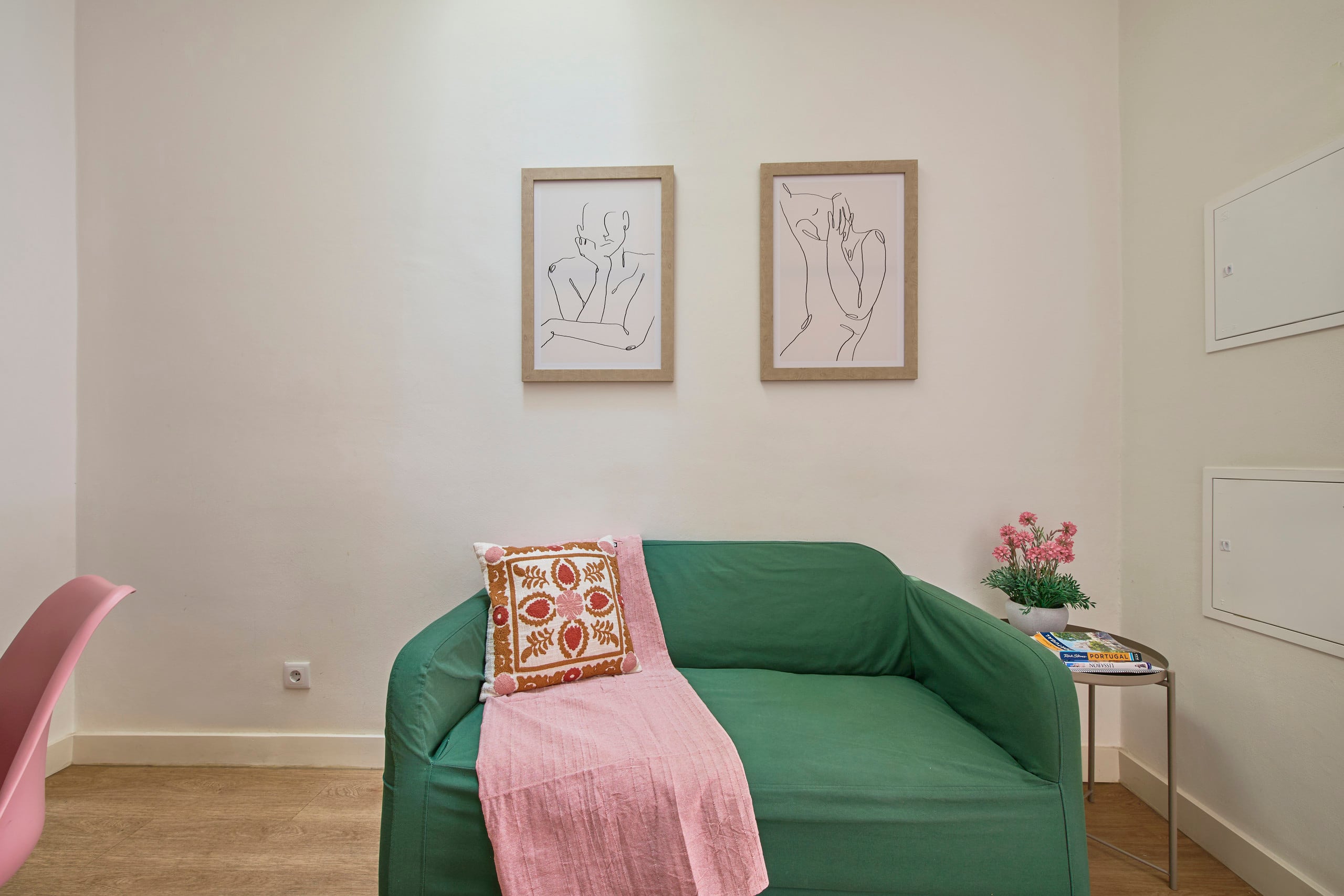 Alfama Village with Air Conditioning, Door 12 5