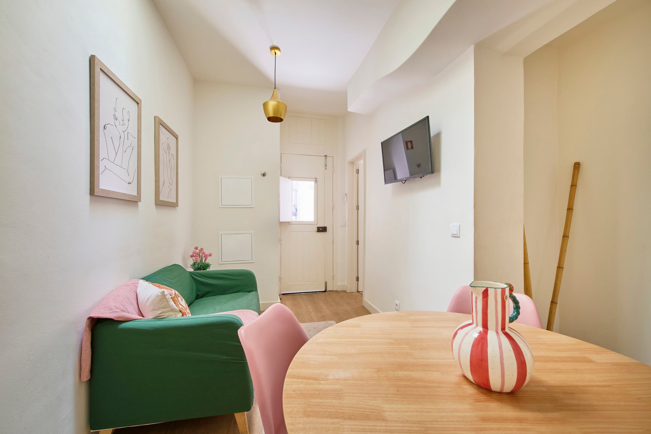 Alfama Village with Air Conditioning, Door 12 9