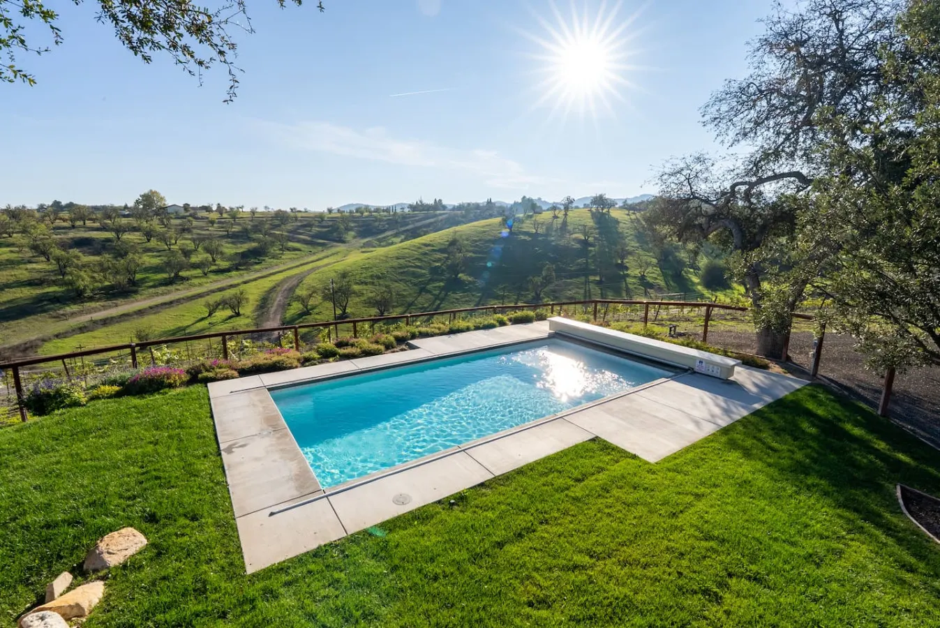Paso Robles Wine Country Stay, Pool and Views — photo 2