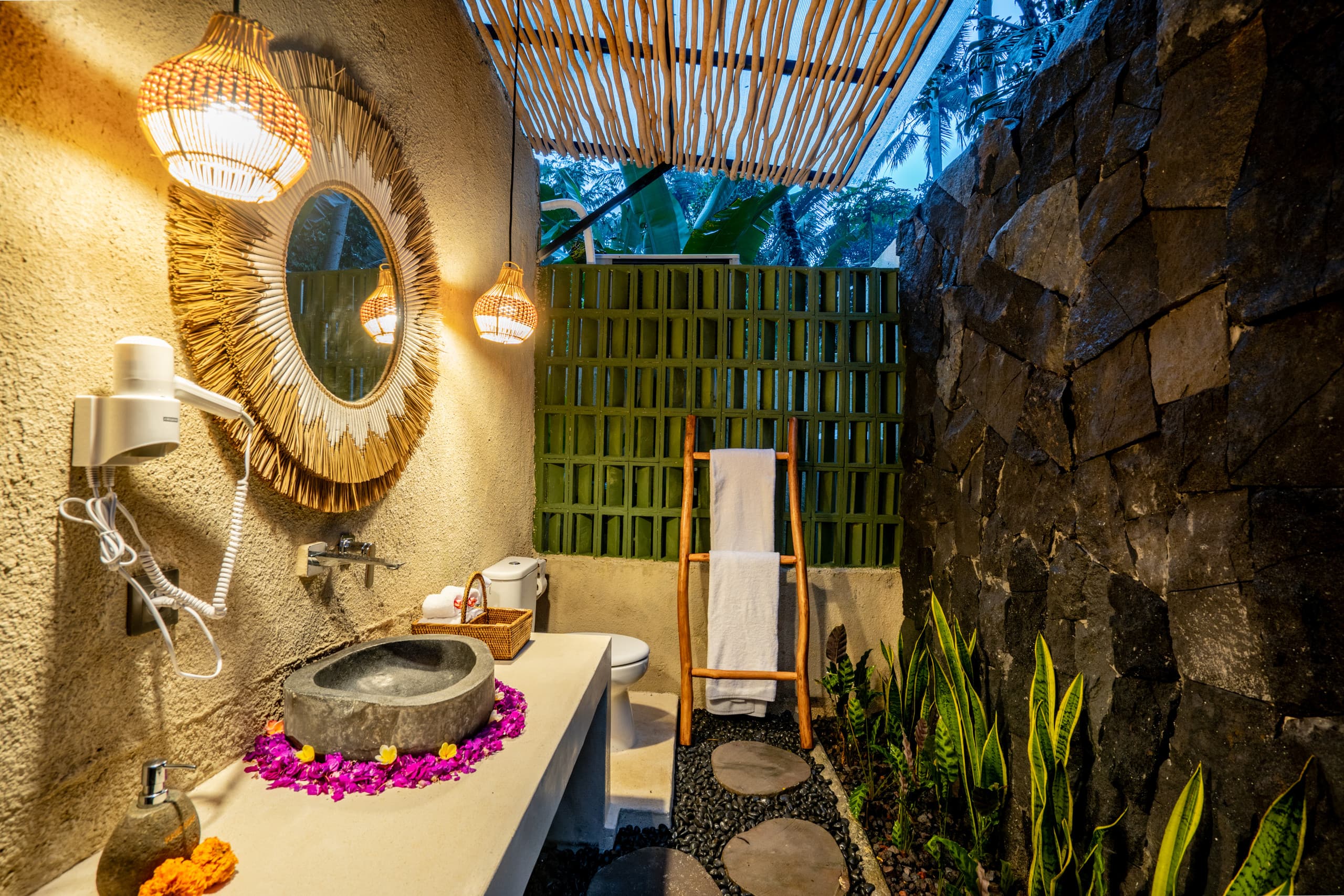 Wooden Villa with Private Pool and Jungle View #3 6
