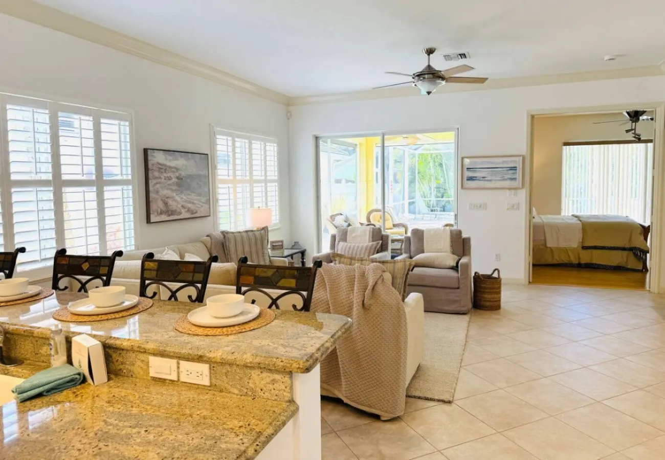 Sun Oasis 10