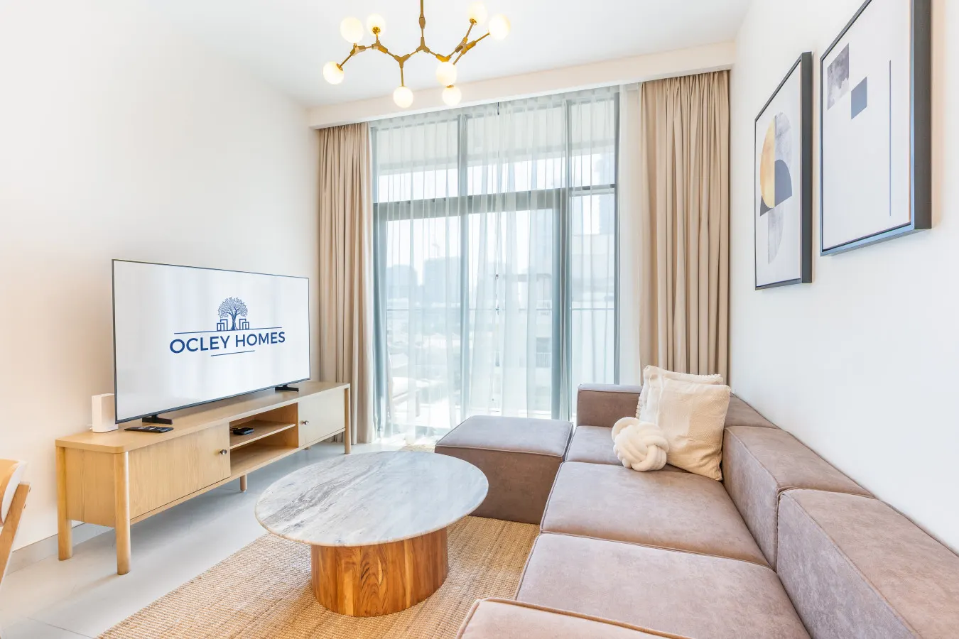 Brand New Home with Fantastic View 9