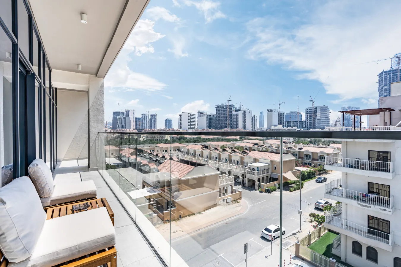 Brand New Home with Fantastic View 16