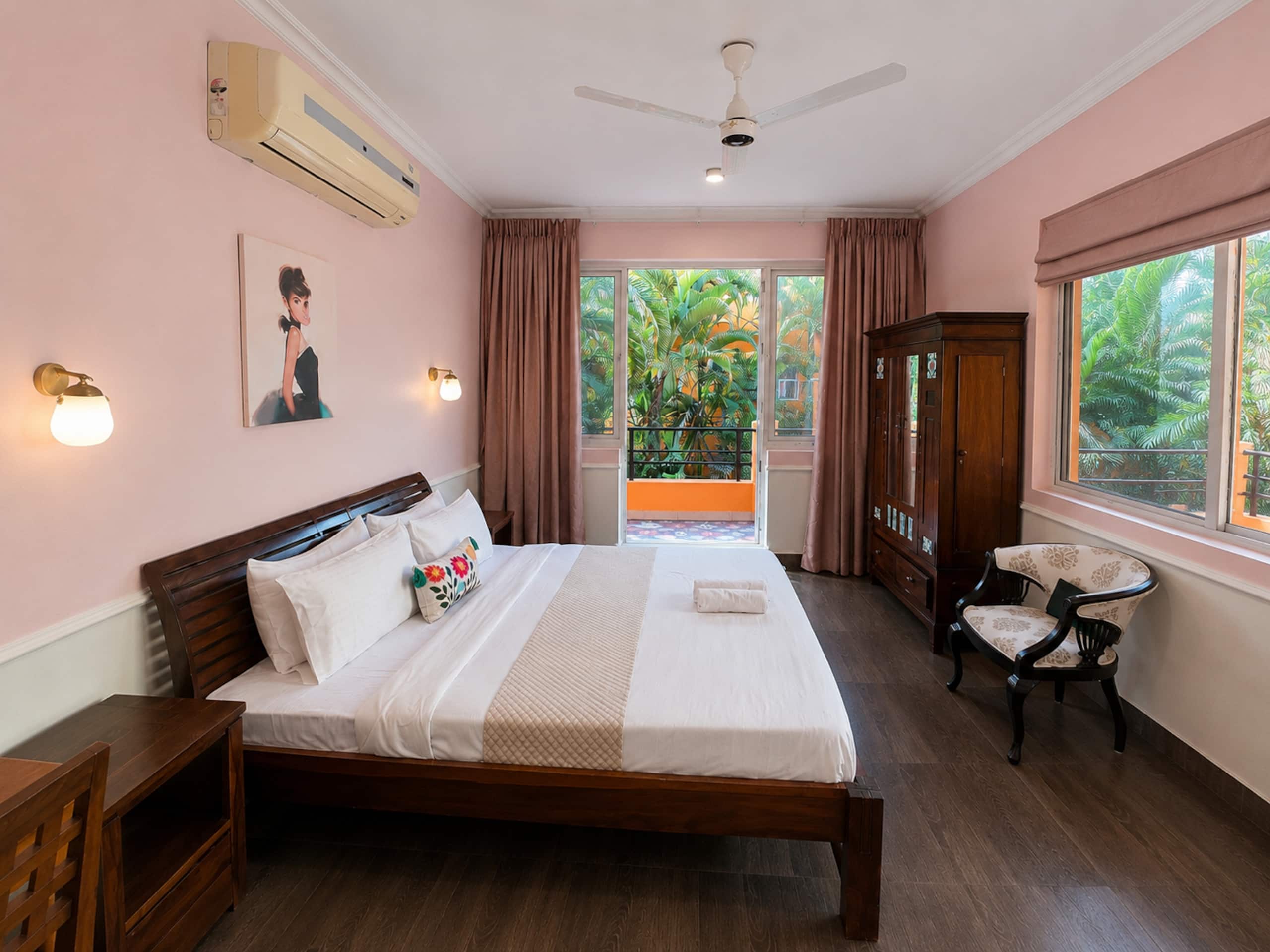 Villa Serenity | 3BHK | Pool | 2 Min to Beach 17