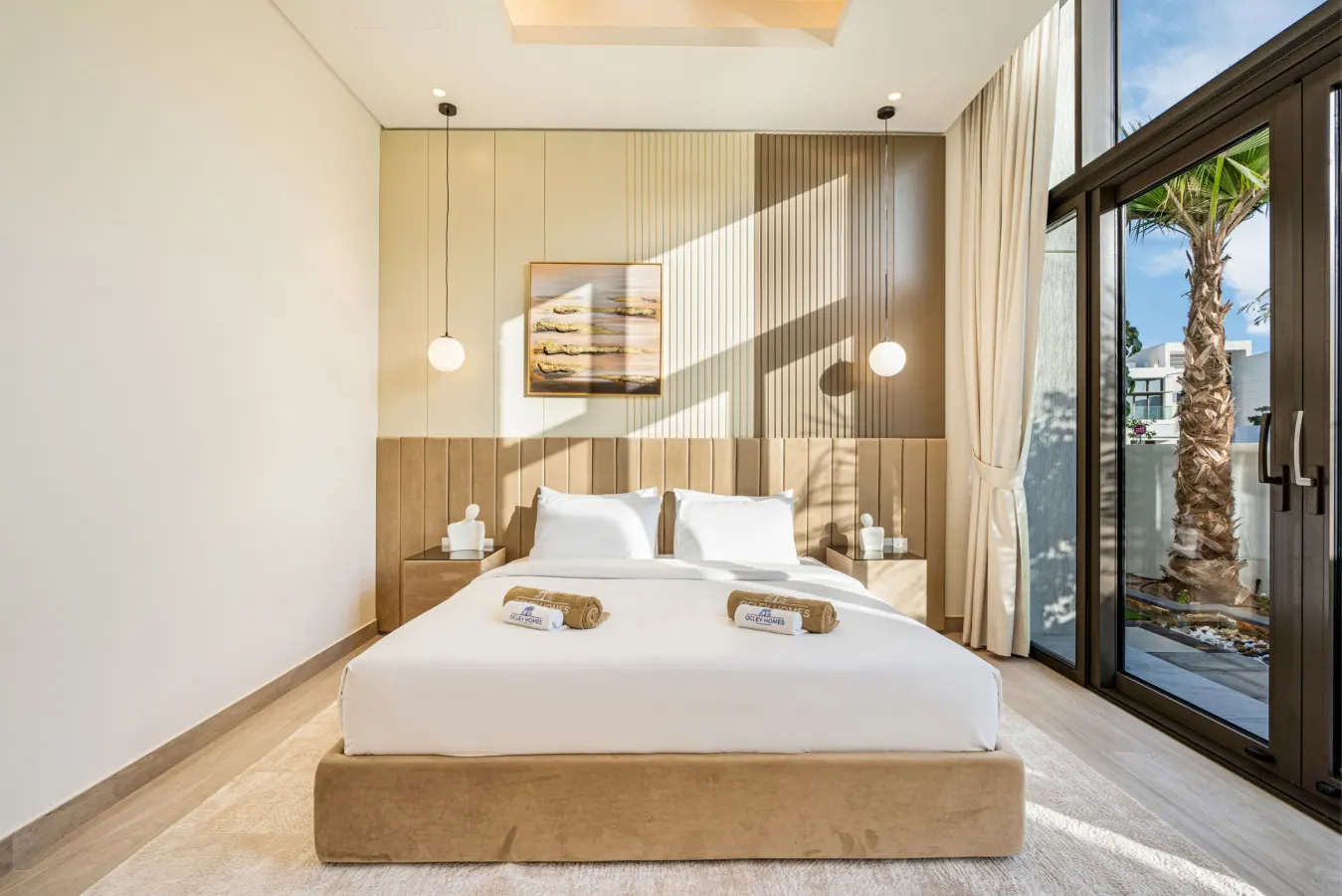 Spacious District One Villa w/ Private Pool & Lift 14