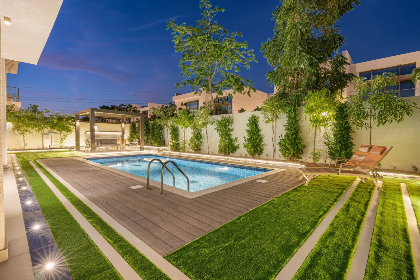 Spacious District One Villa w/ Private Pool & Lift — photo 4
