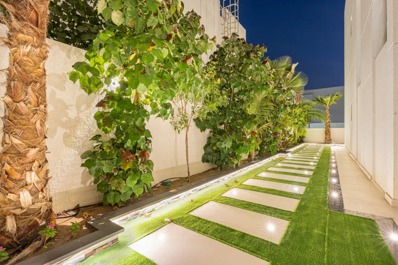 Spacious District One Villa w/ Private Pool & Lift — photo 5