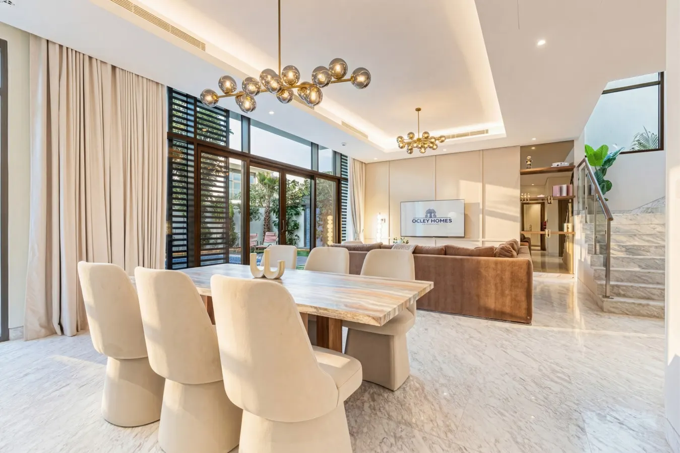 Spacious District One Villa w/ Private Pool & Lift 8