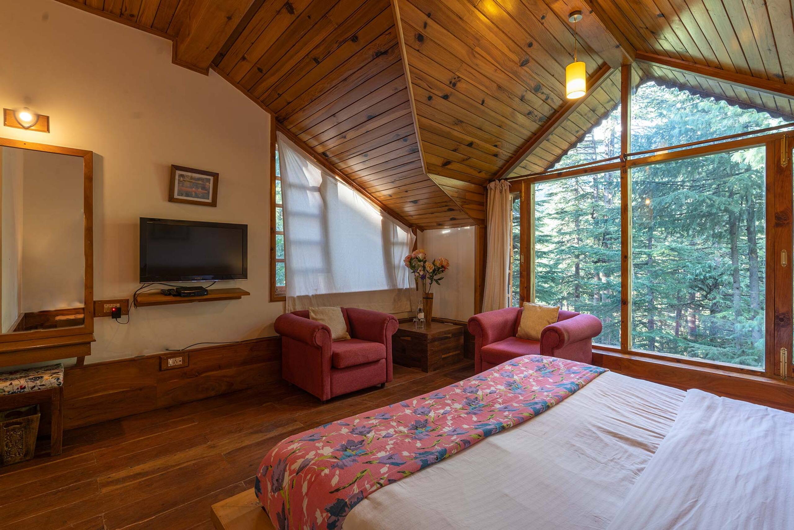 Casa Bella Vista | 3BR, Central Manali 31