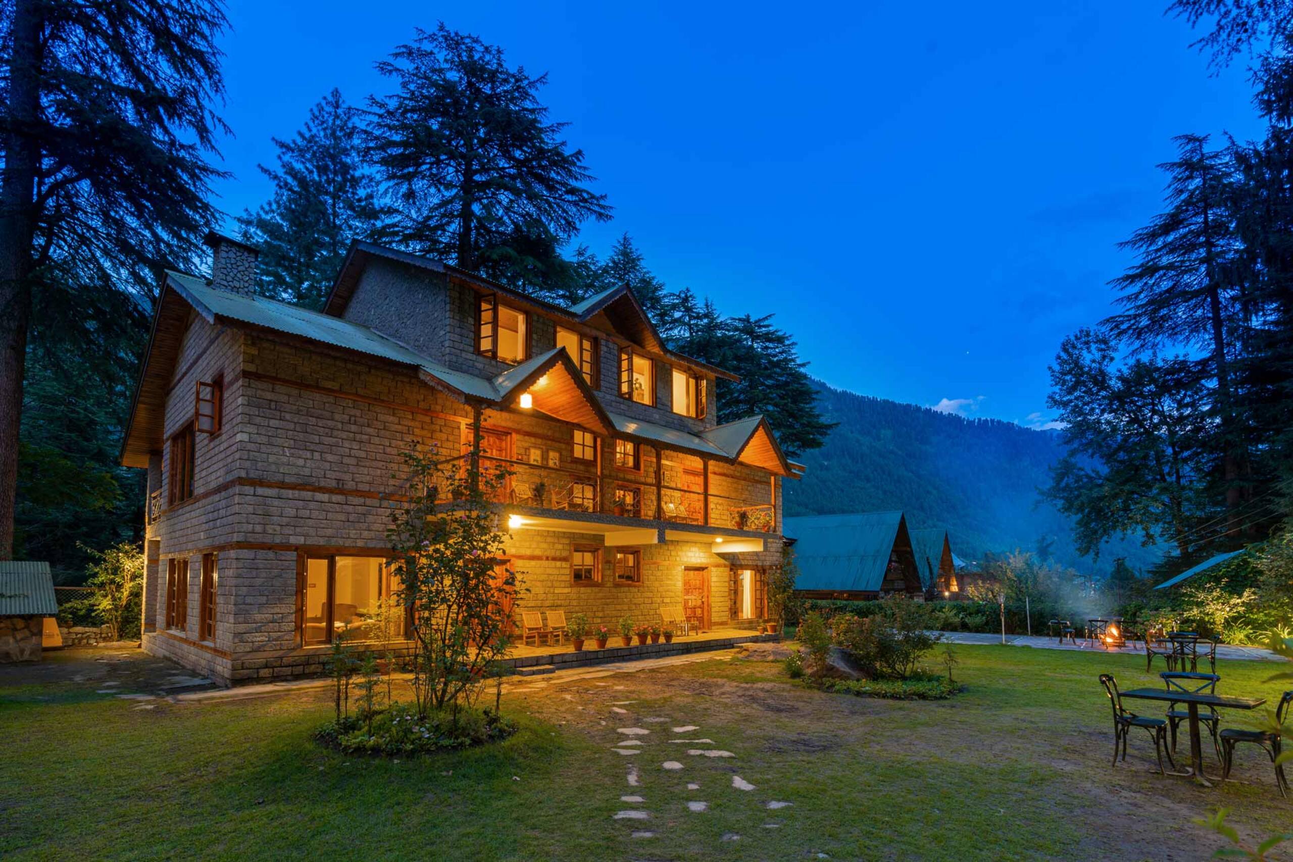 Casa Bella Vista | 3BR, Central Manali — photo 2