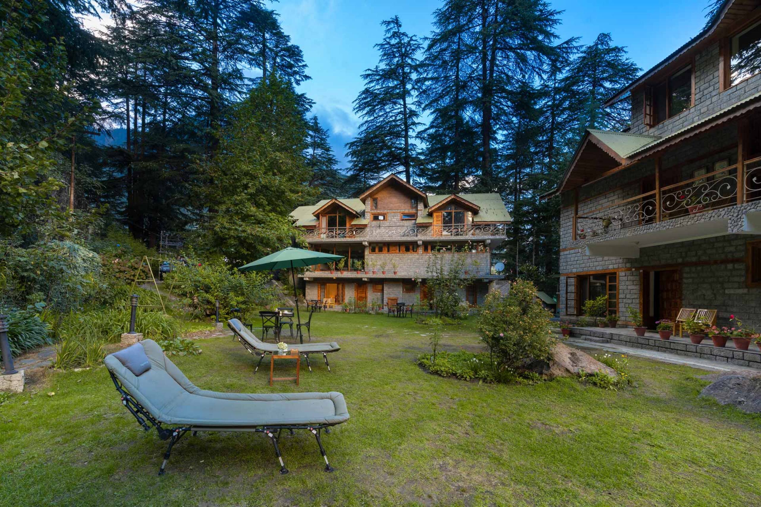 Casa Bella Vista | 3BR, Central Manali 21