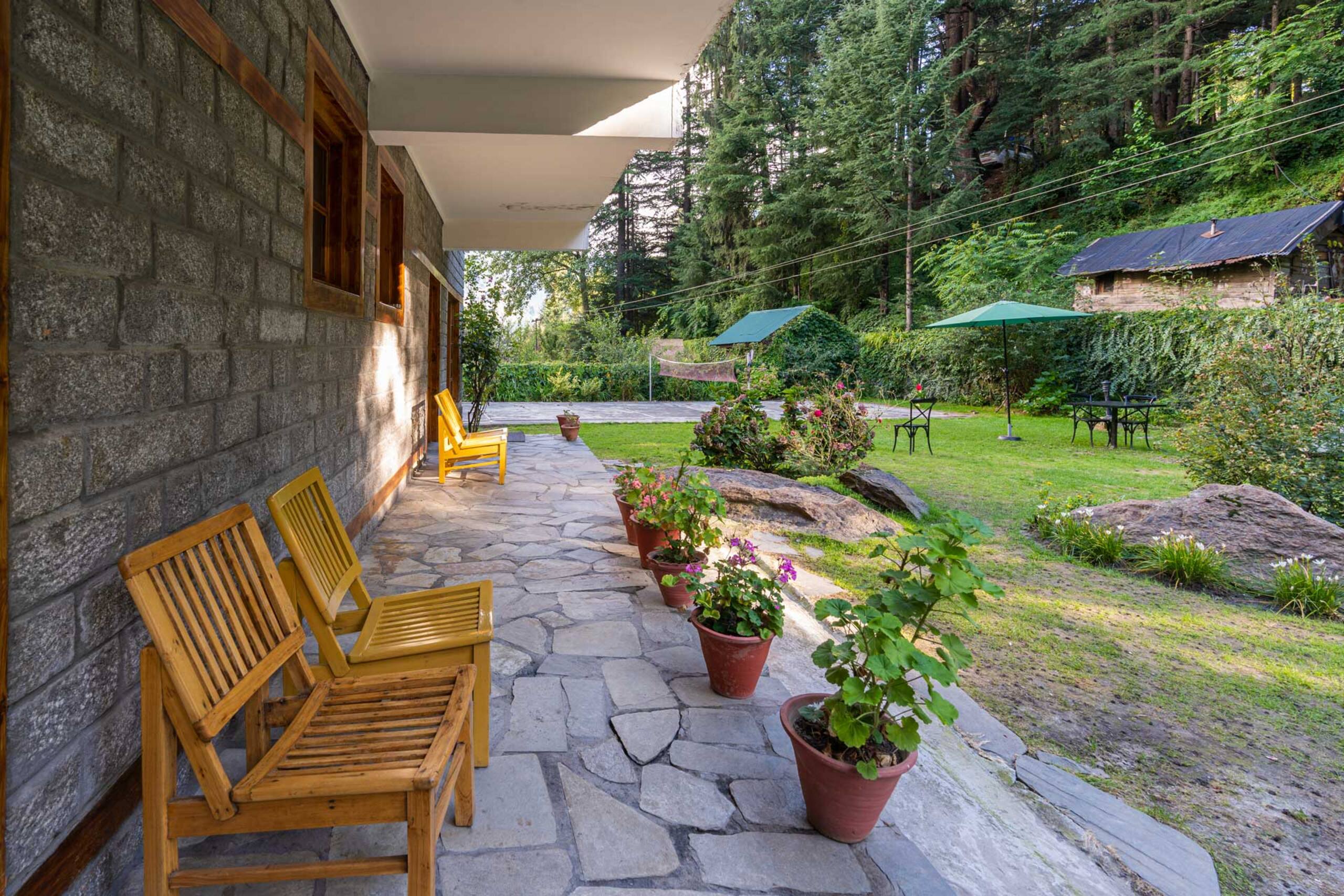 Casa Bella Vista | 3BR, Central Manali 6