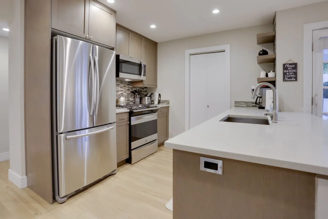 2BR - La Jolla Beach Retreat - BBQ & AC — photo 5