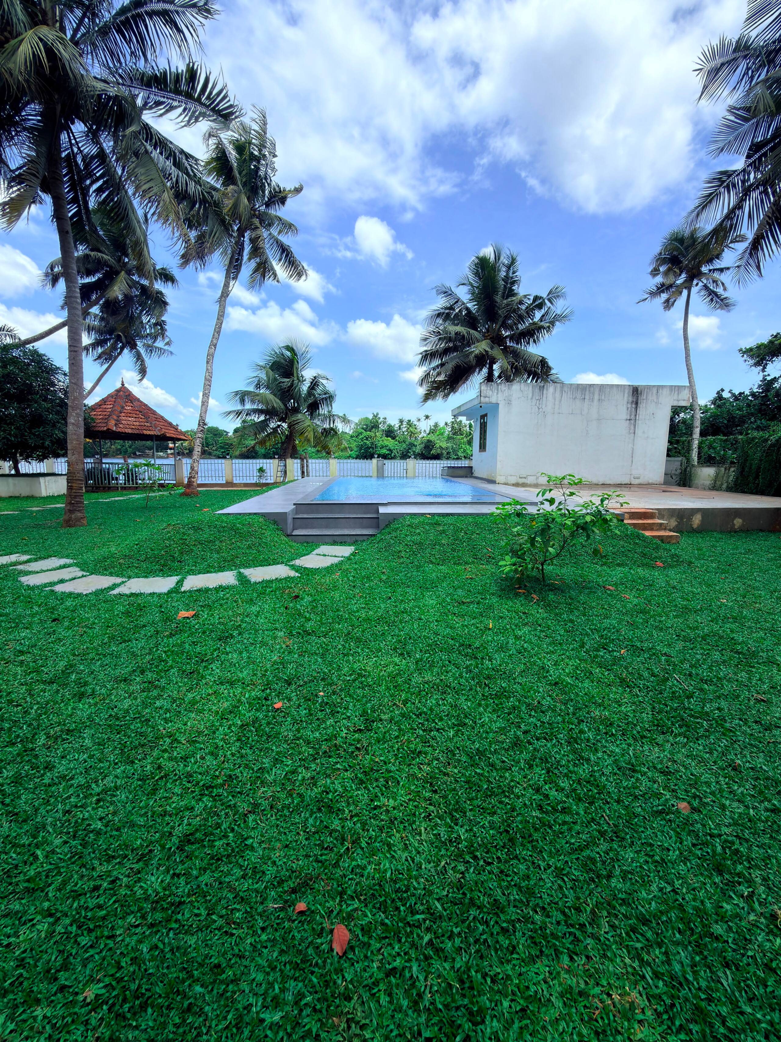 RiverSoul Pool Villa – 2 BHK RIVER FRONT staykochi 2