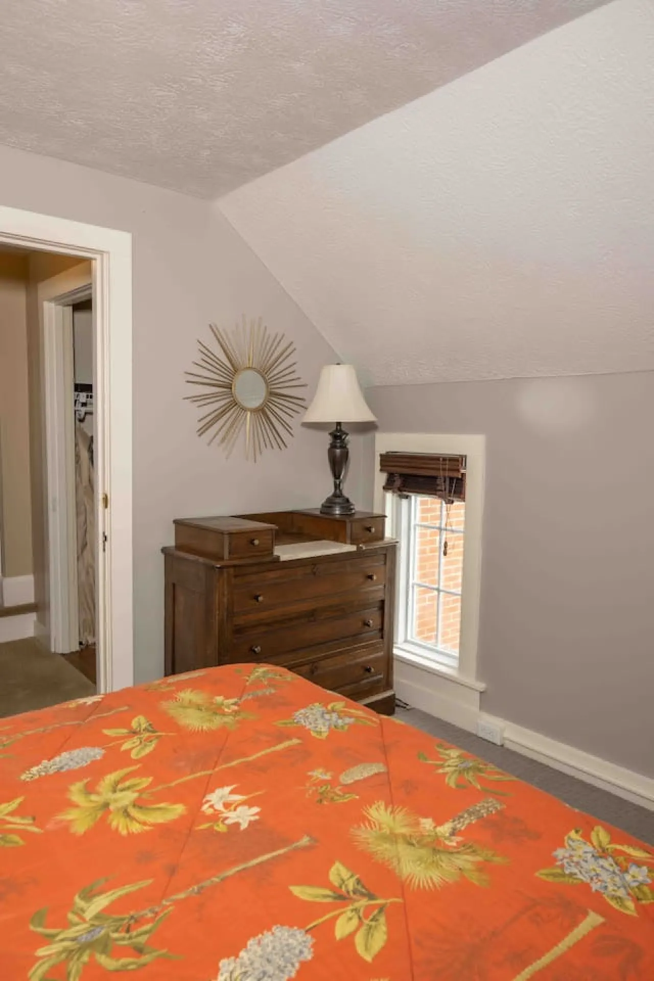The Loft at Seven Oaks Estate 8