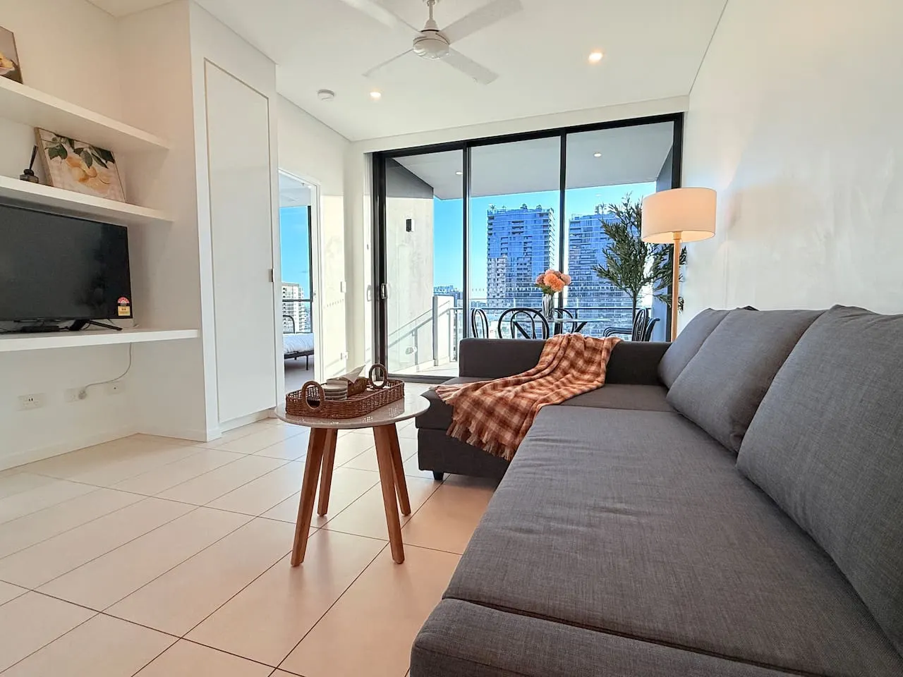 The Cityscape Pad with 2BR, 3-bed & Free Parking