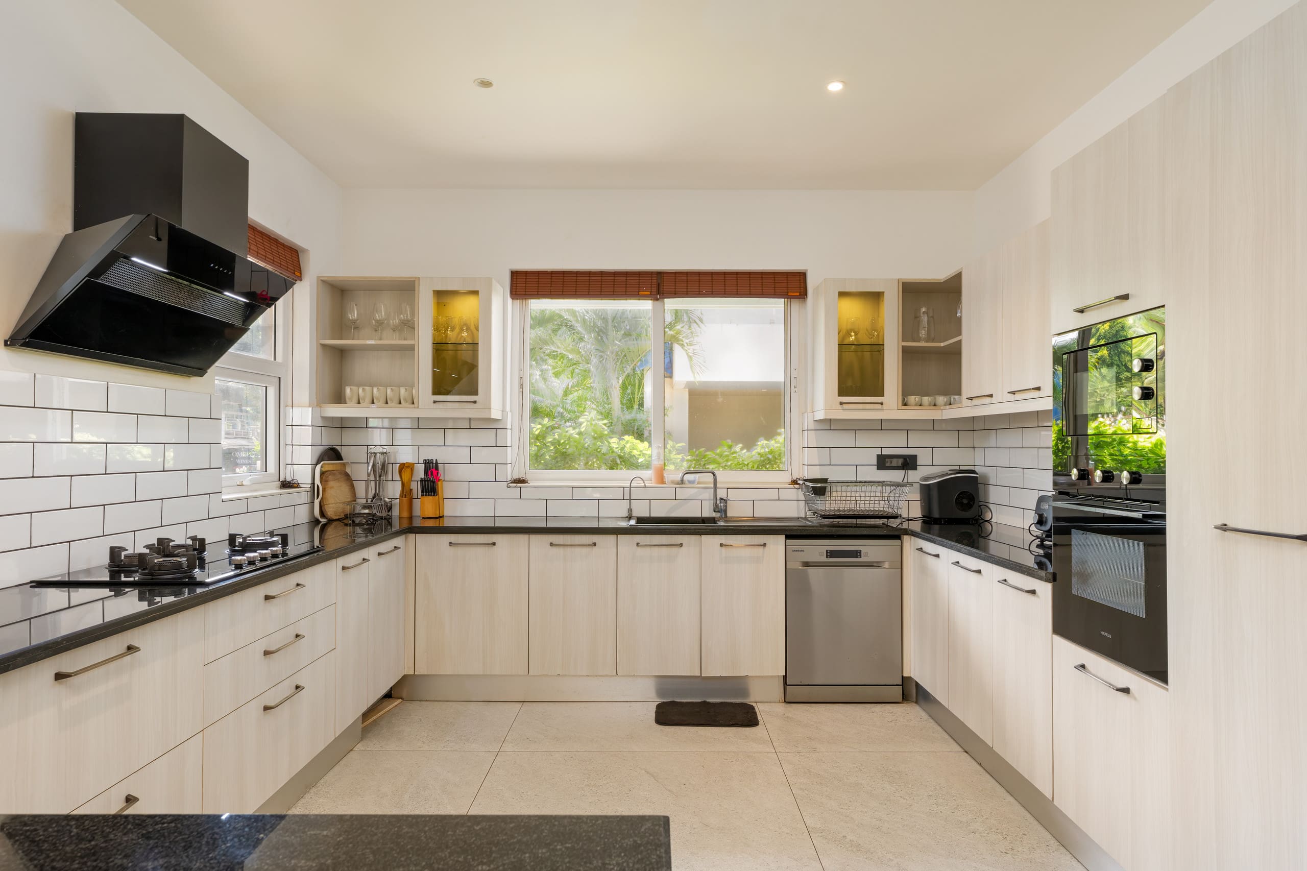 Sereno Ikigai 4bhk villa pvt pool & breakfast cook 12