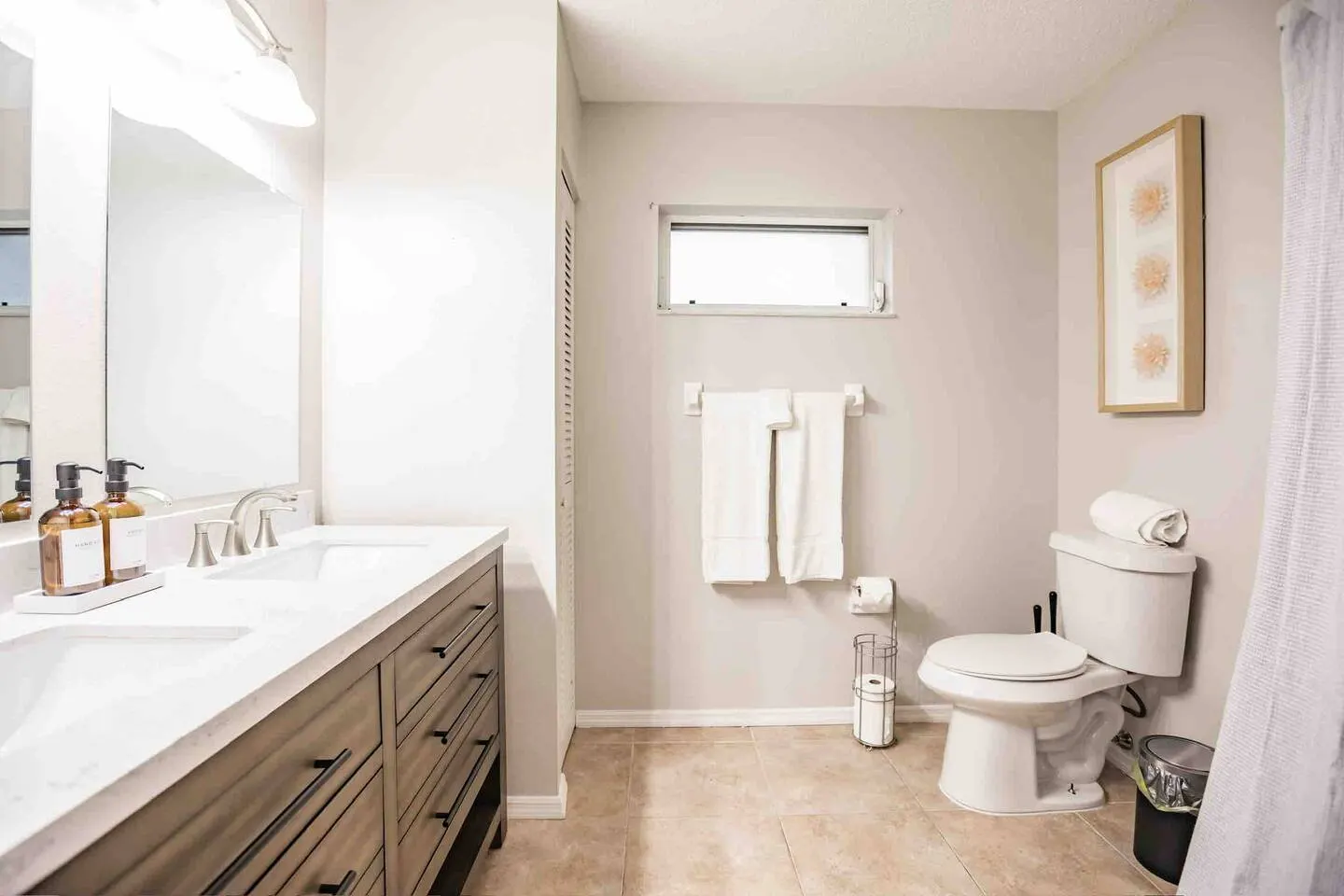 Poolside Oasis-5 Miles from Venice Beach 10