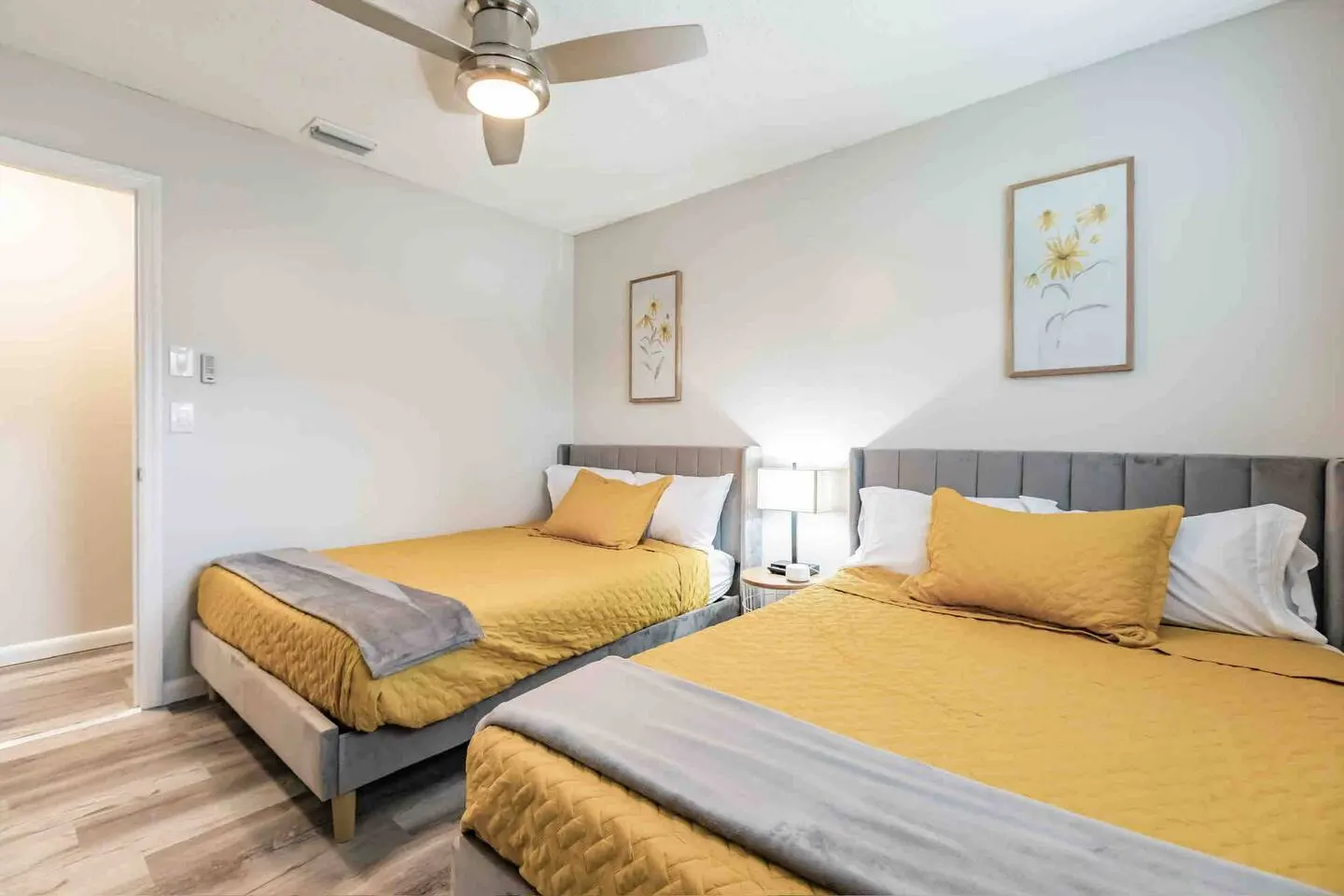 Poolside Oasis-5 Miles from Venice Beach 11