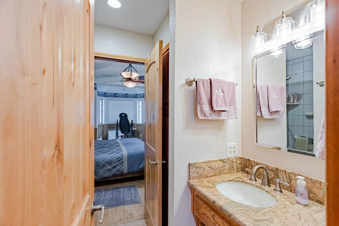 Havasu Palo Verde - Pool, Spacious, Large Driveway 19