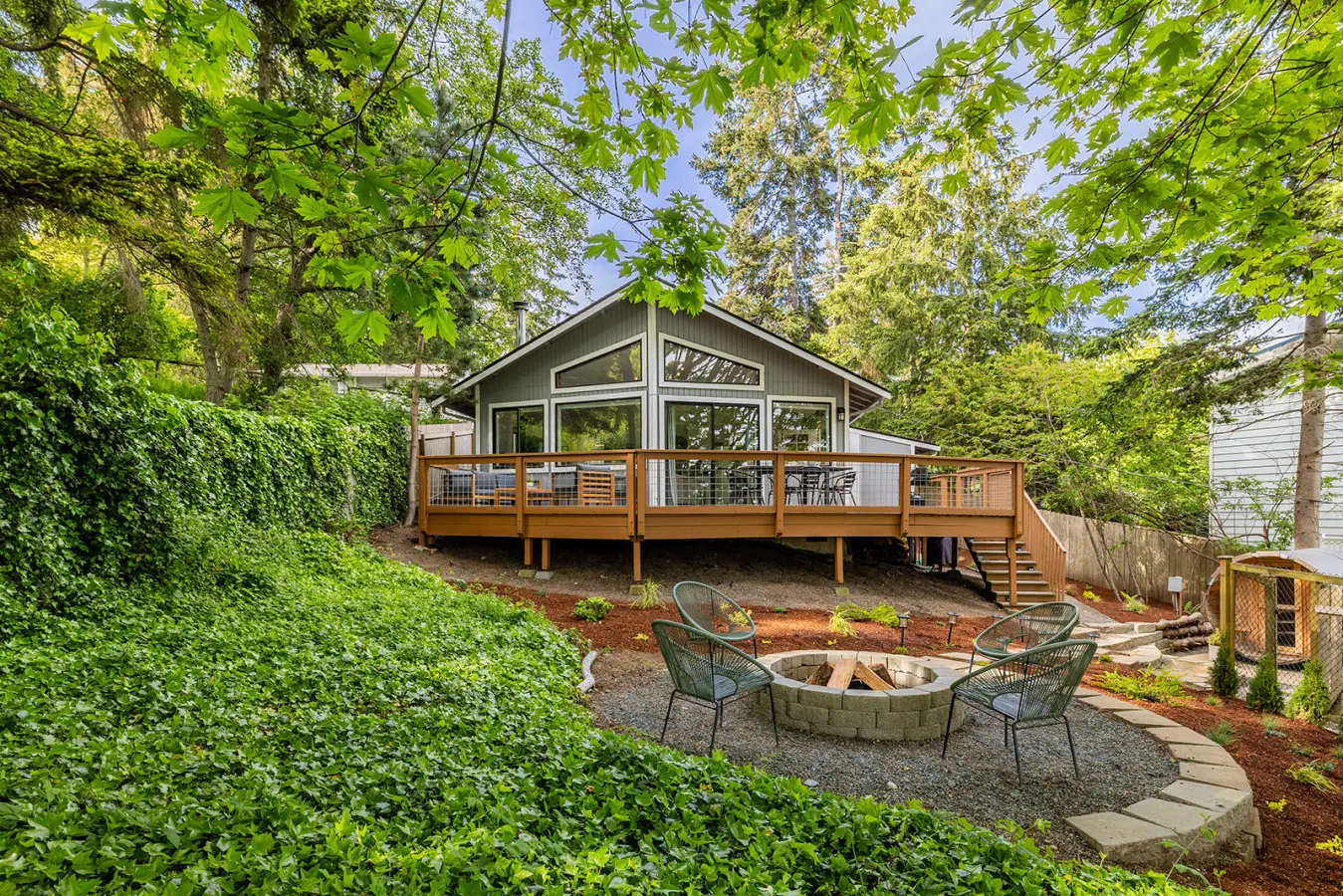 Whidbey Island A-Frame Cabin w/Beach Access