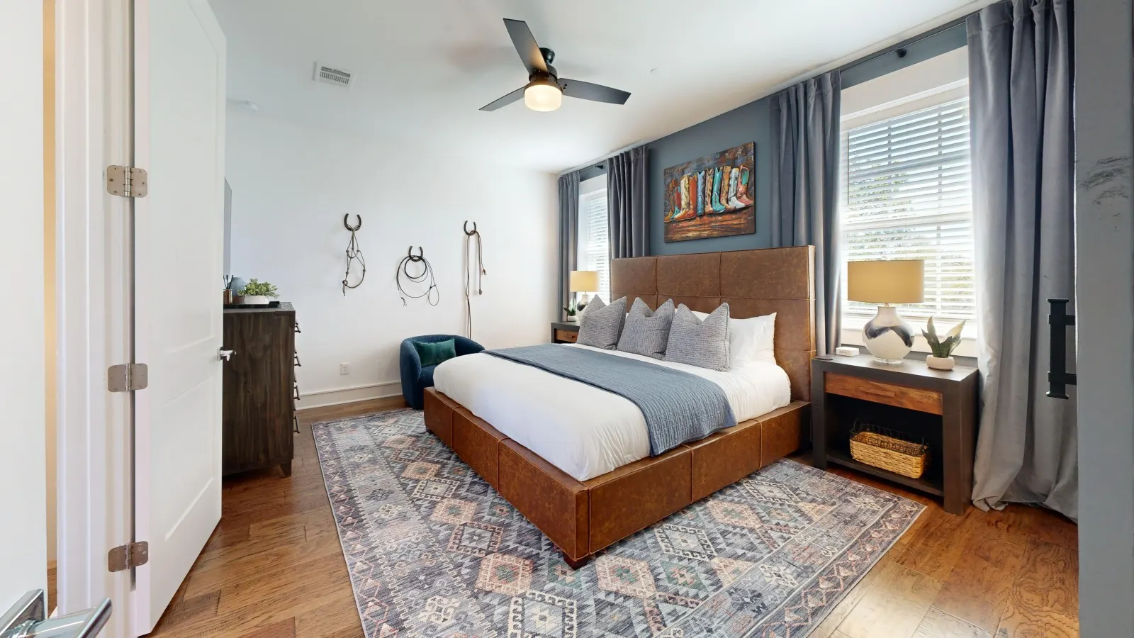 The Station - Luxury Stay in Aggieland — photo 2