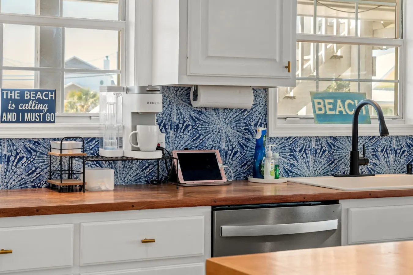 Sunnyside Up ~ Pool, Hot Tub & Golf Cart, Just 2 Blocks from Beach 12