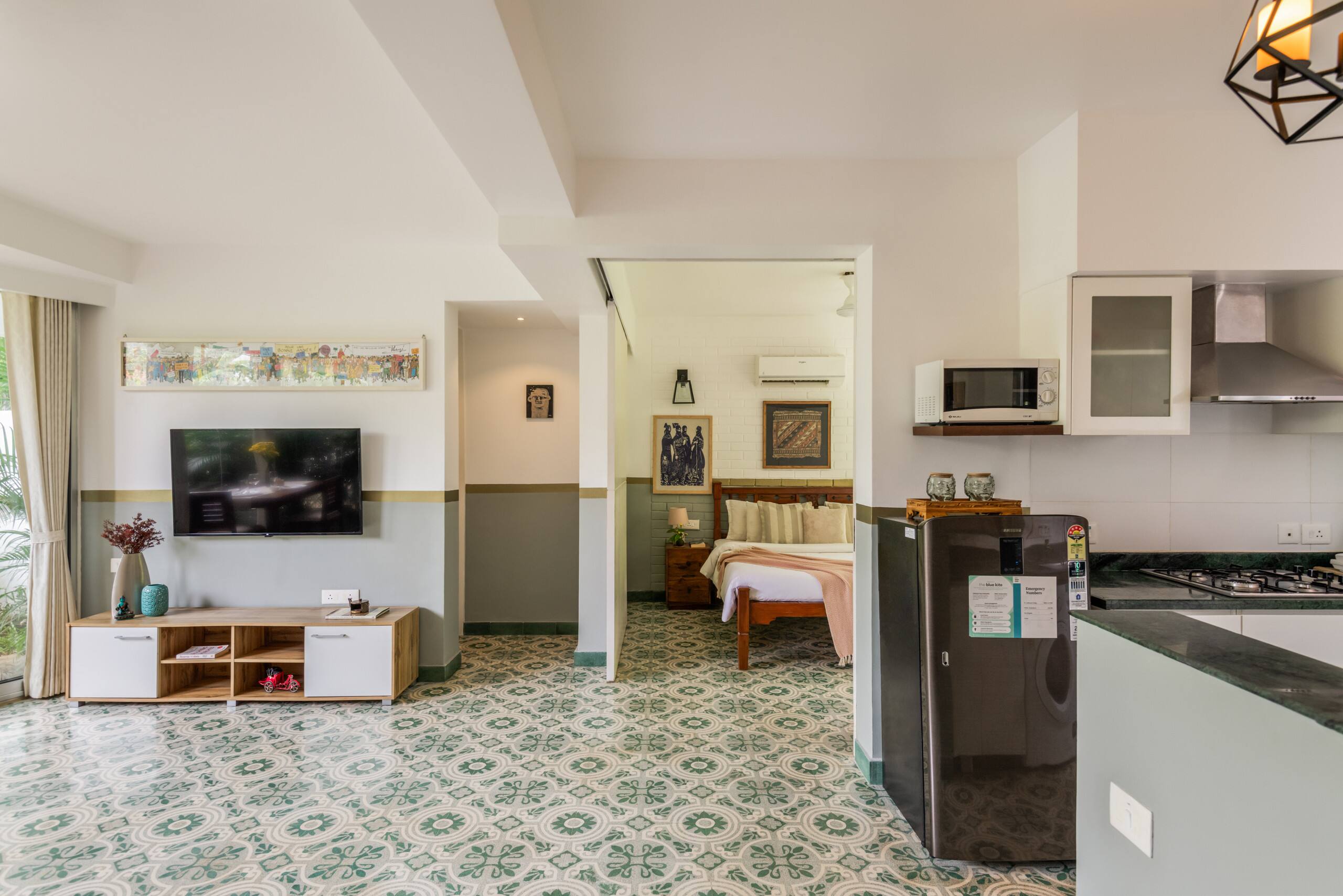 ElRaso 1BHK Pool & Pvt Garden Inverter AC 15