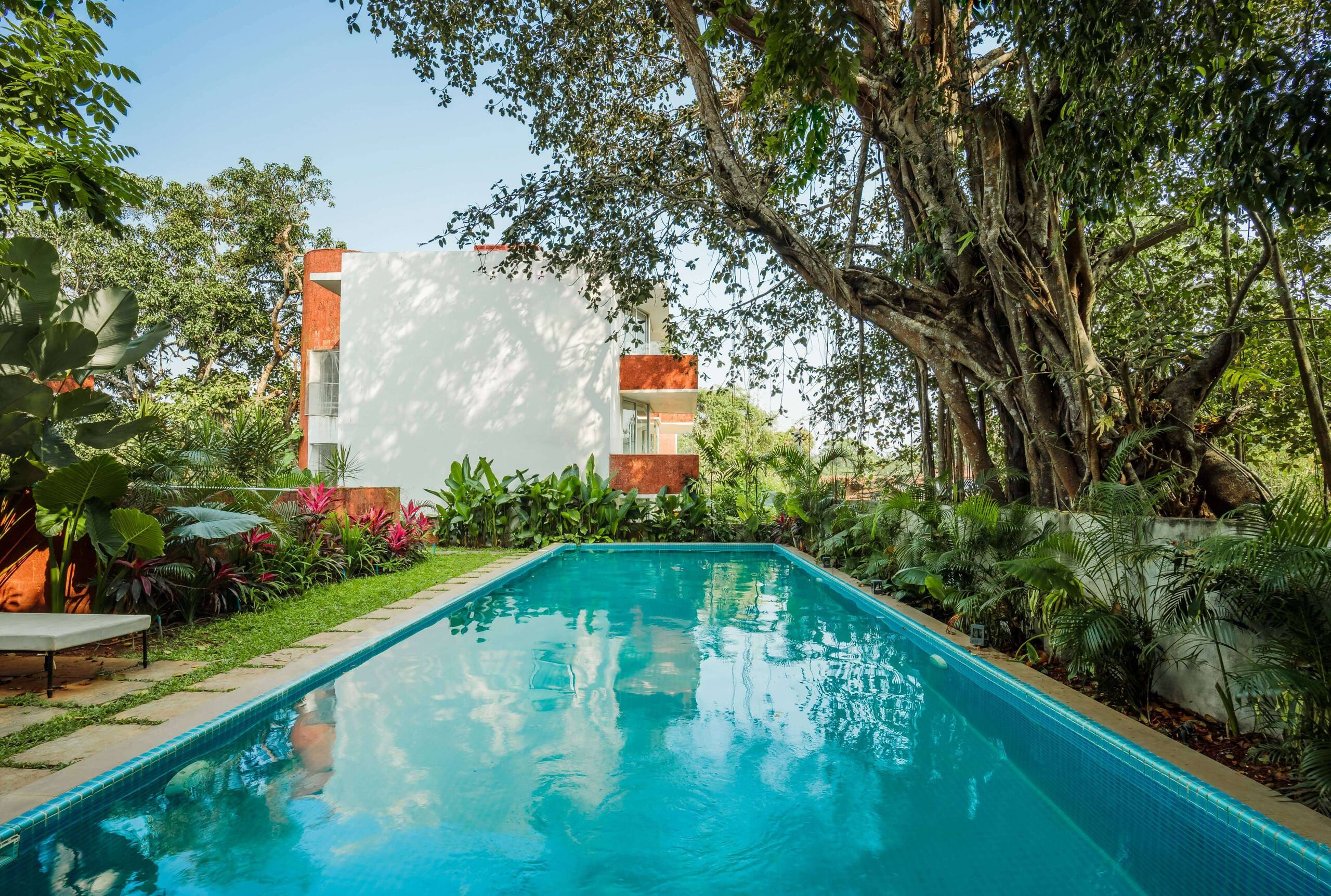 ElRaso 1BHK Pool & Pvt Garden Inverter AC — photo 2