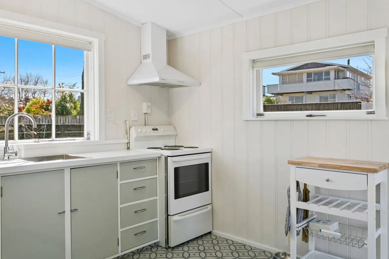 Mere Cottage 9