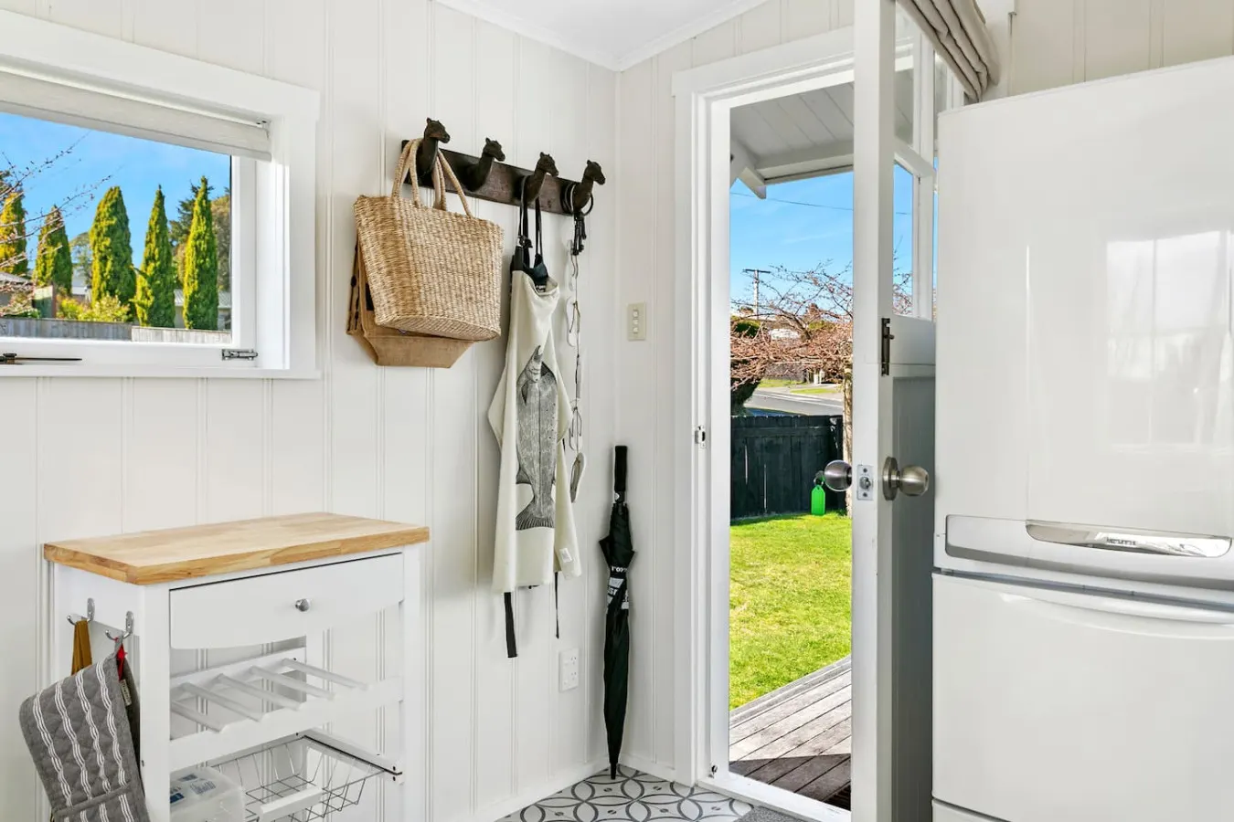 Mere Cottage 13