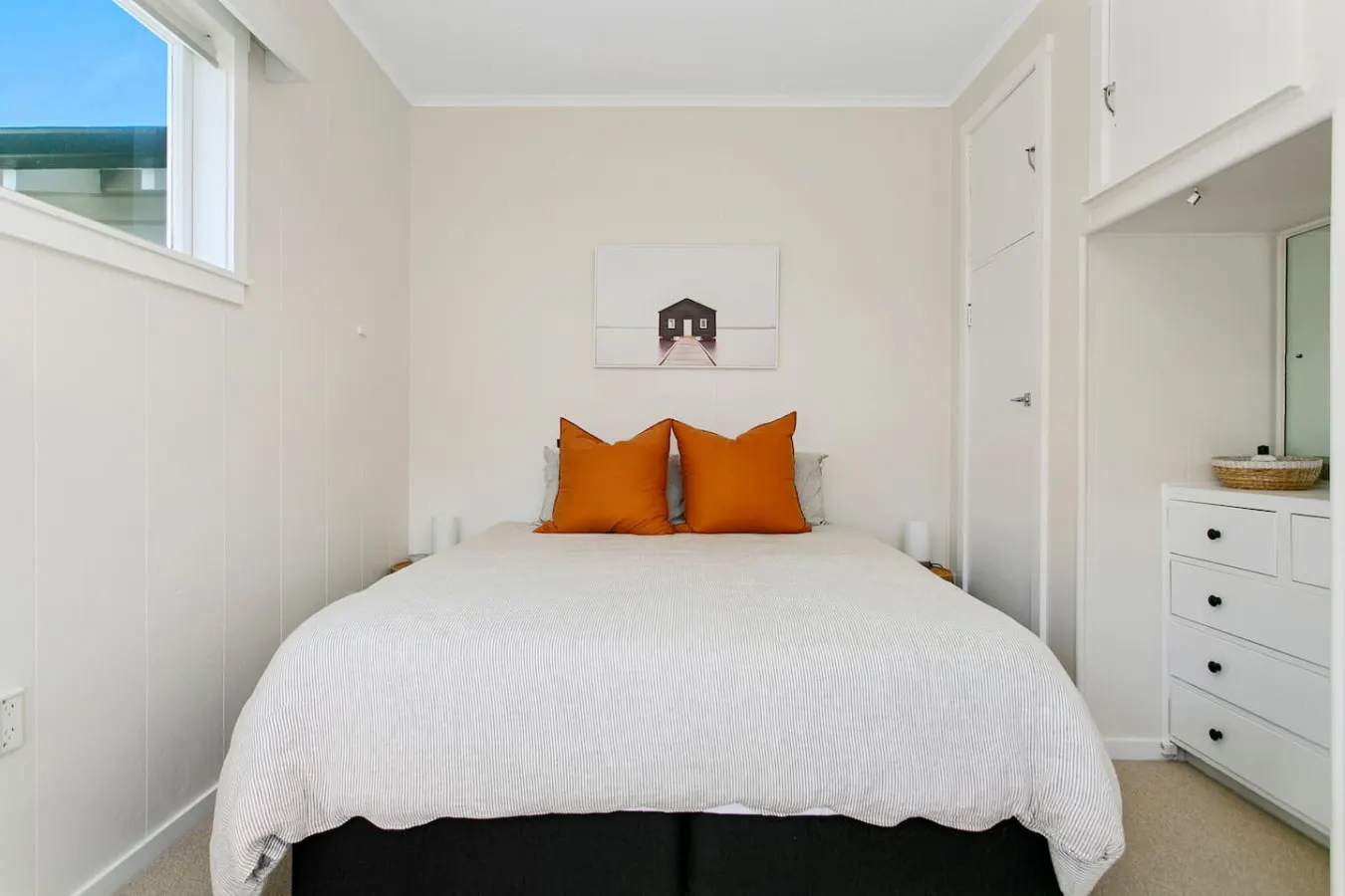 Mere Cottage 15